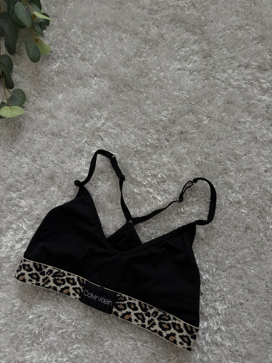 Calvin Klein (Дамско) (ХС)