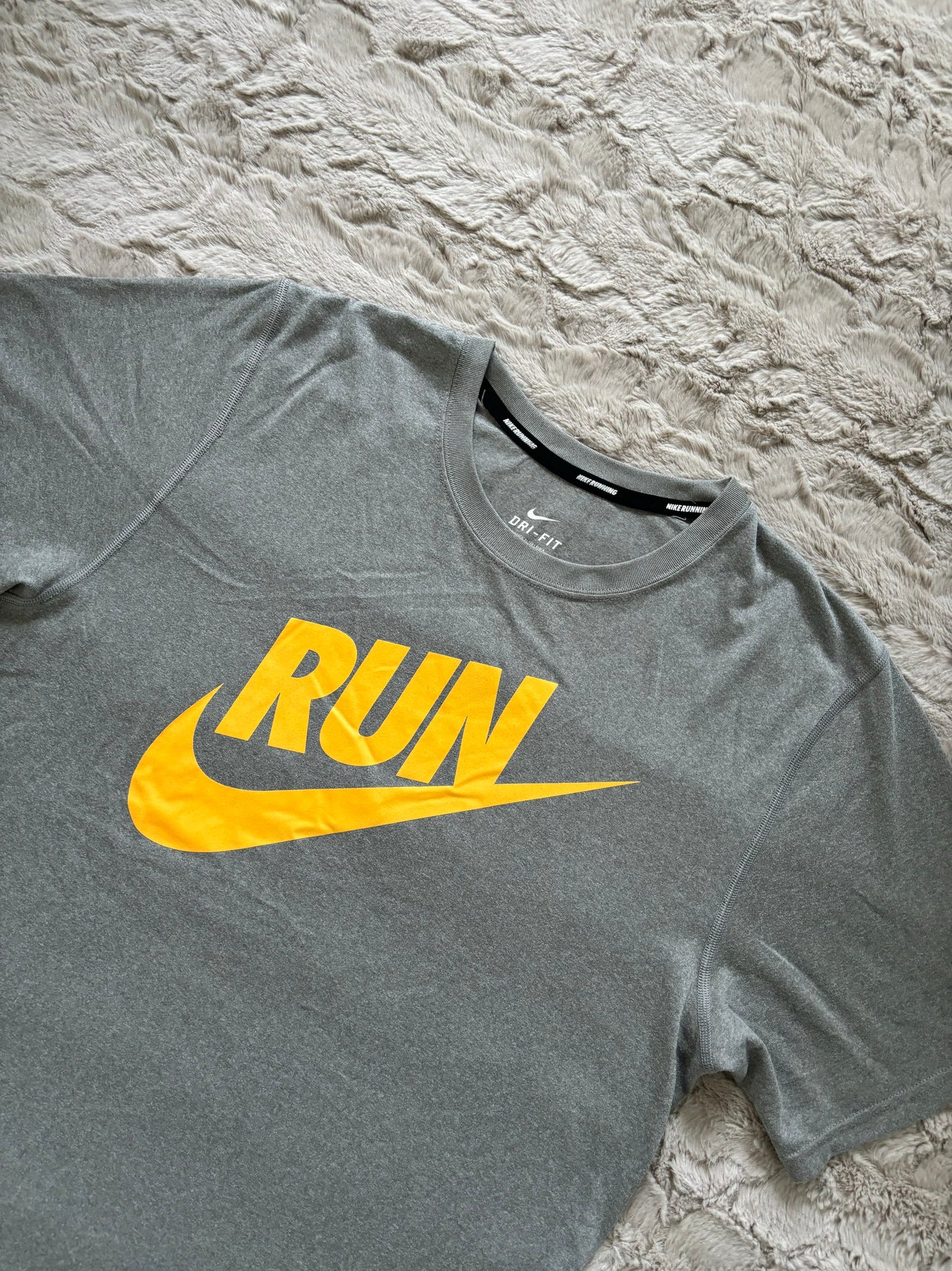 Nike T-Shirt