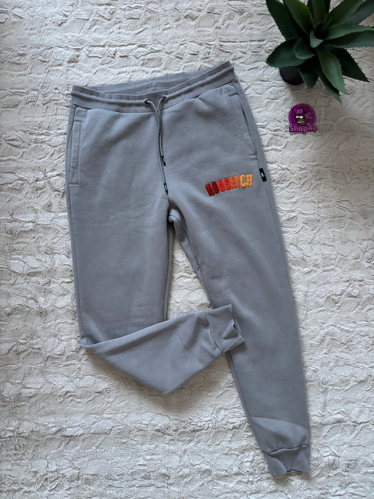 HOODRICH Set