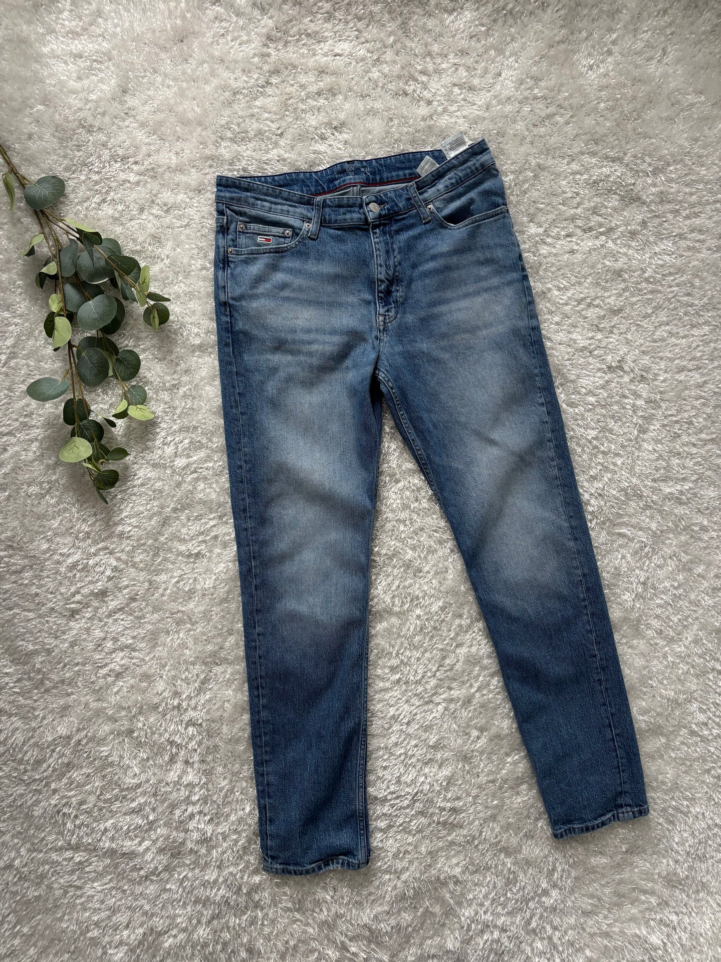 Tommy Hilfiger Jeans (34)