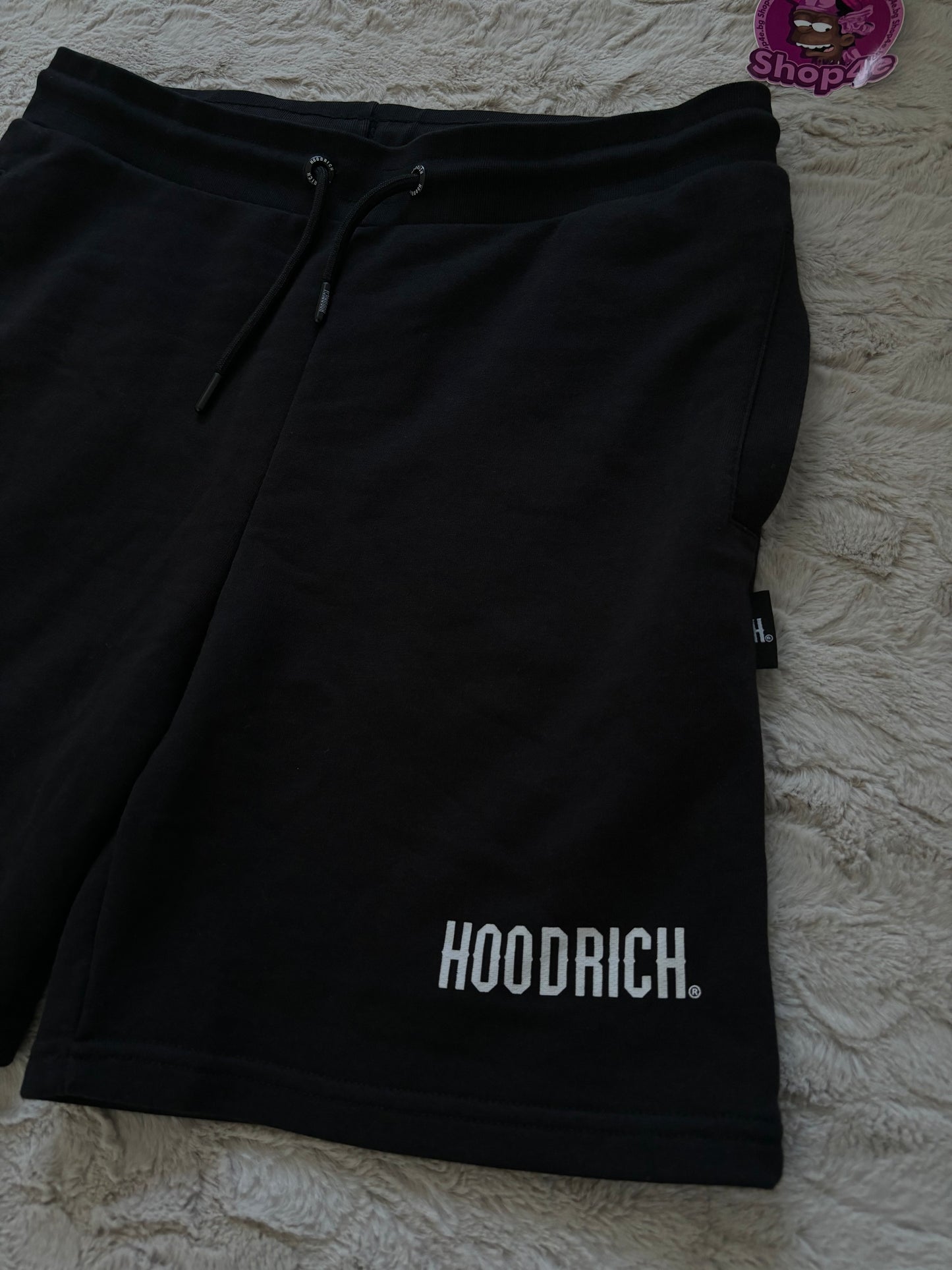 HOODRICH short