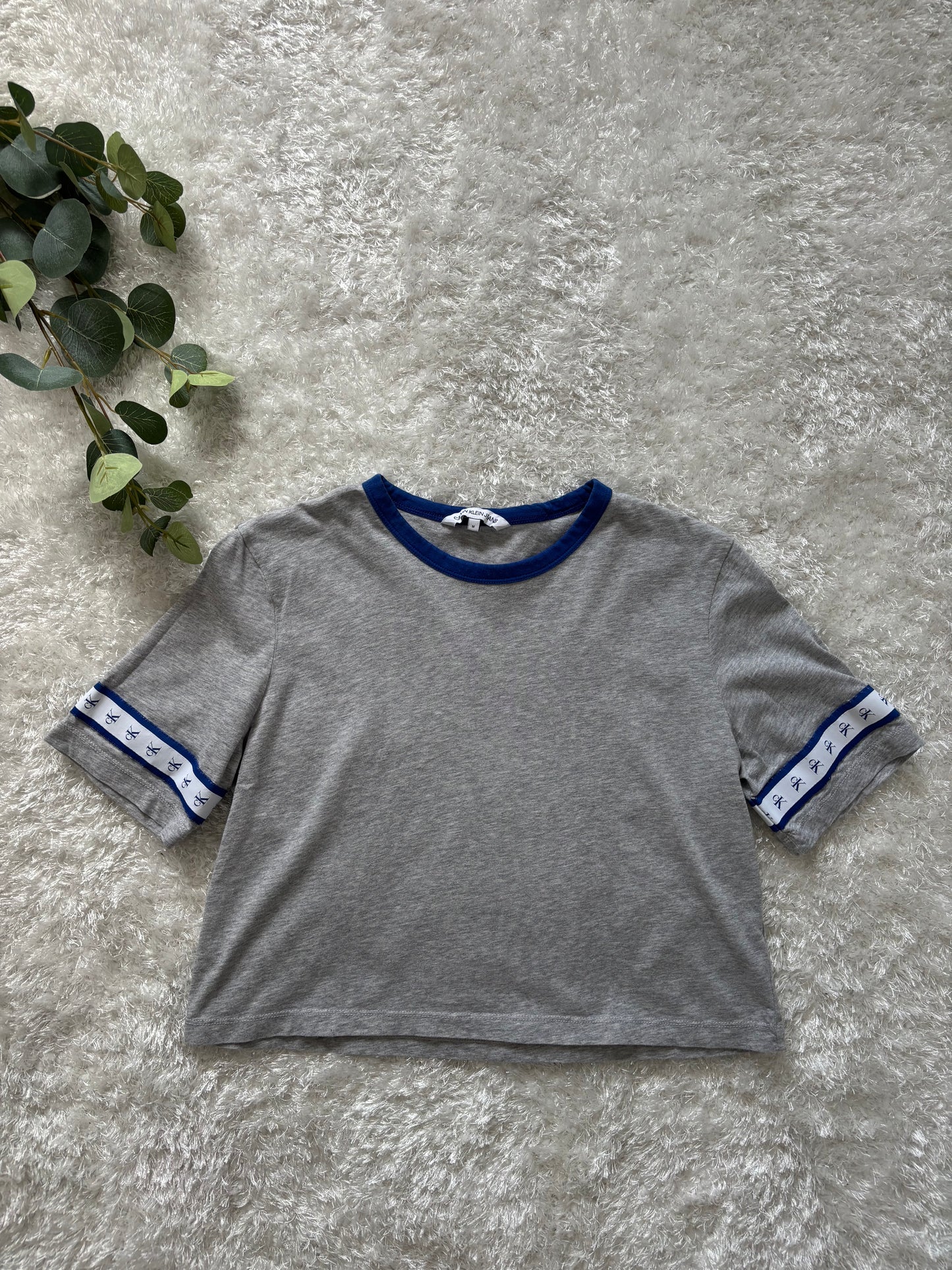Calvin Klein T-Shirt (Дамско)