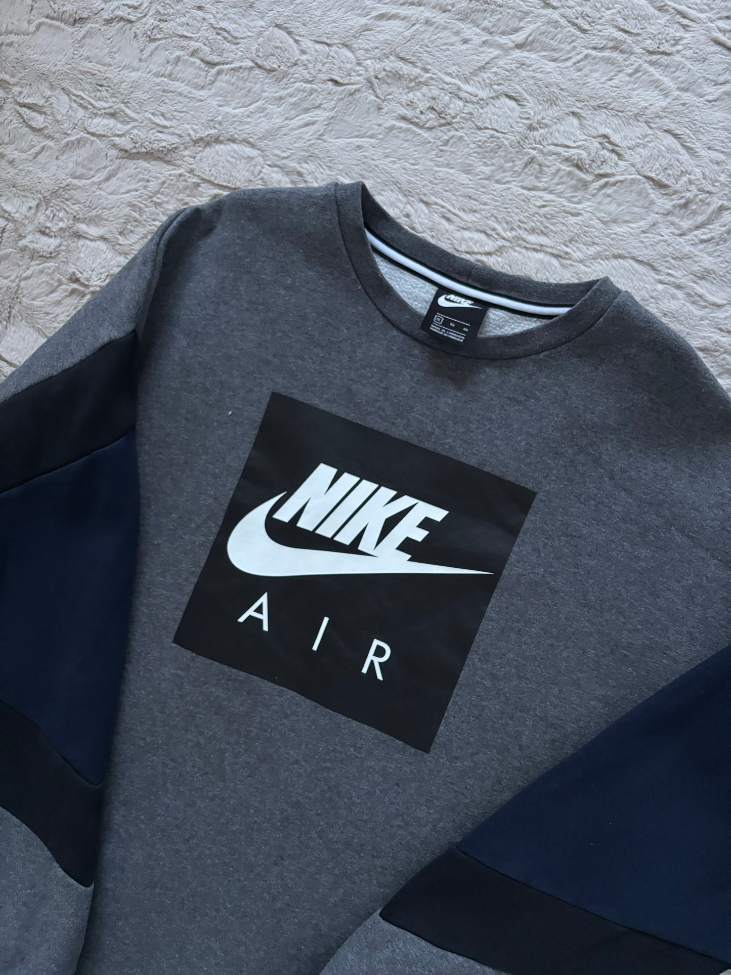 Nike Air Max Long Sleeve