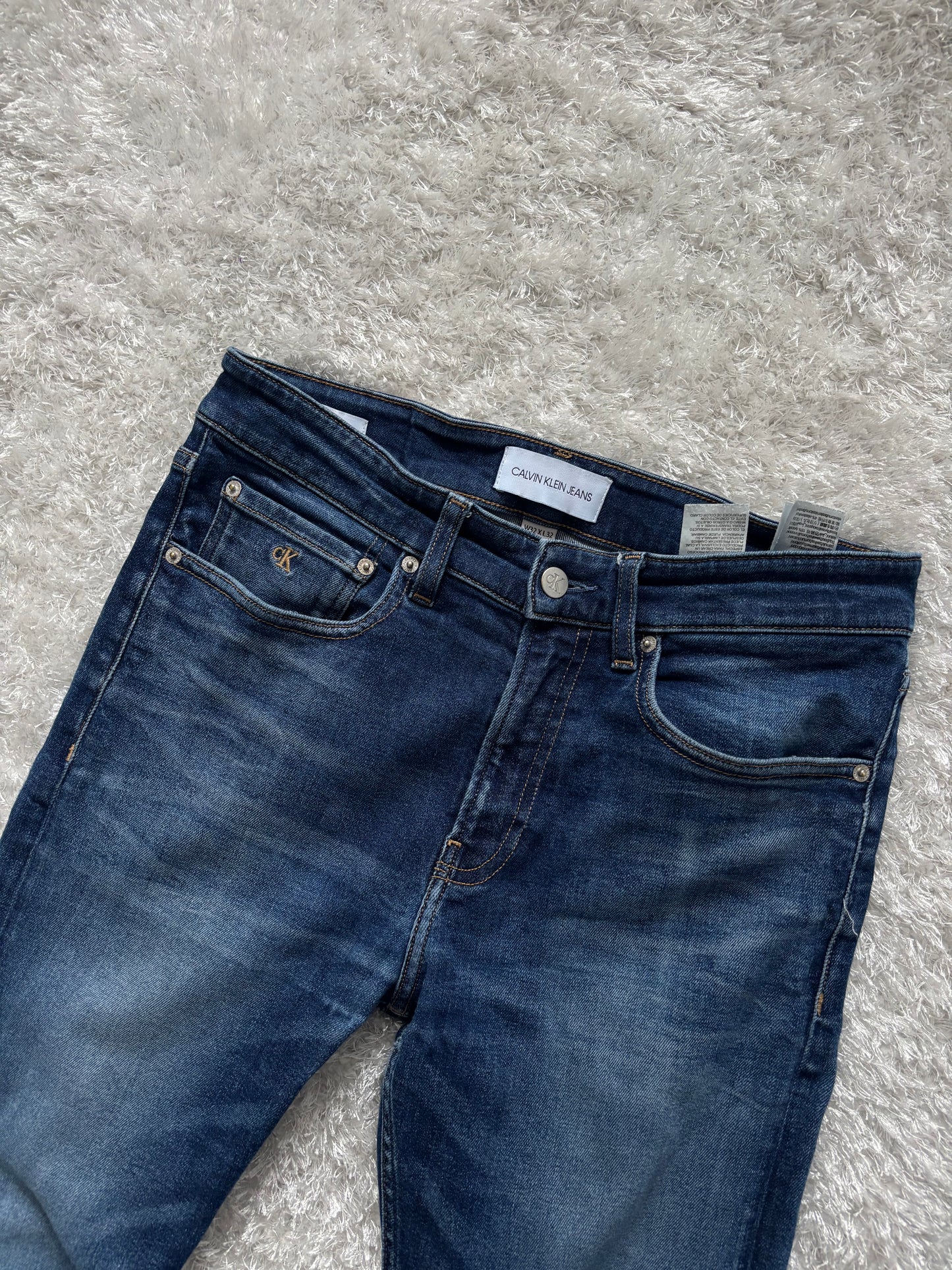 Calvin Klein Jeans (32)