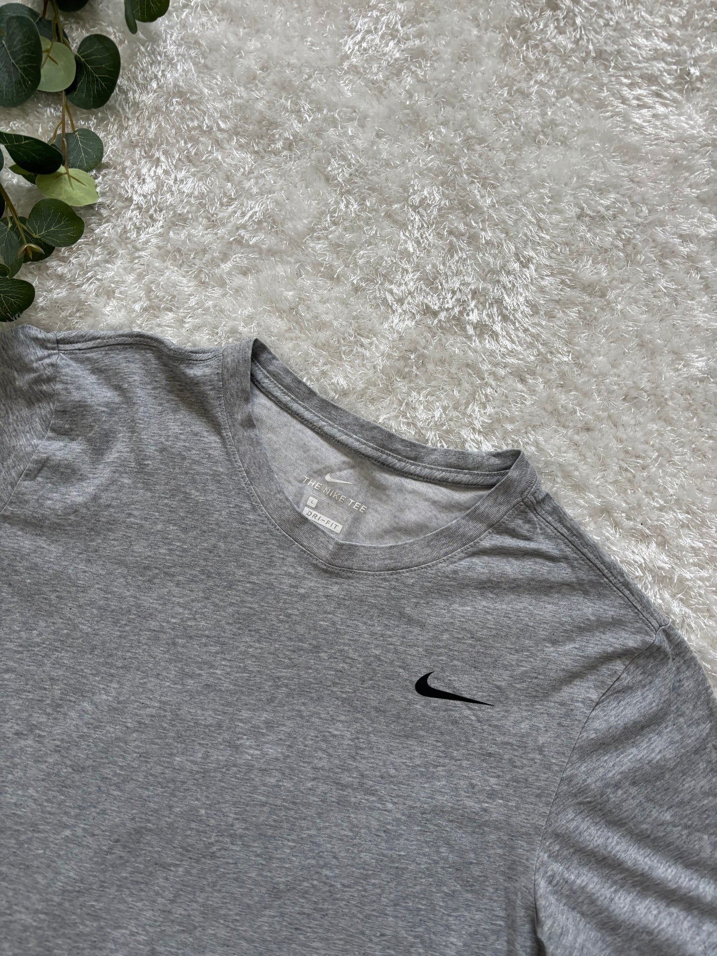 Nike Tee