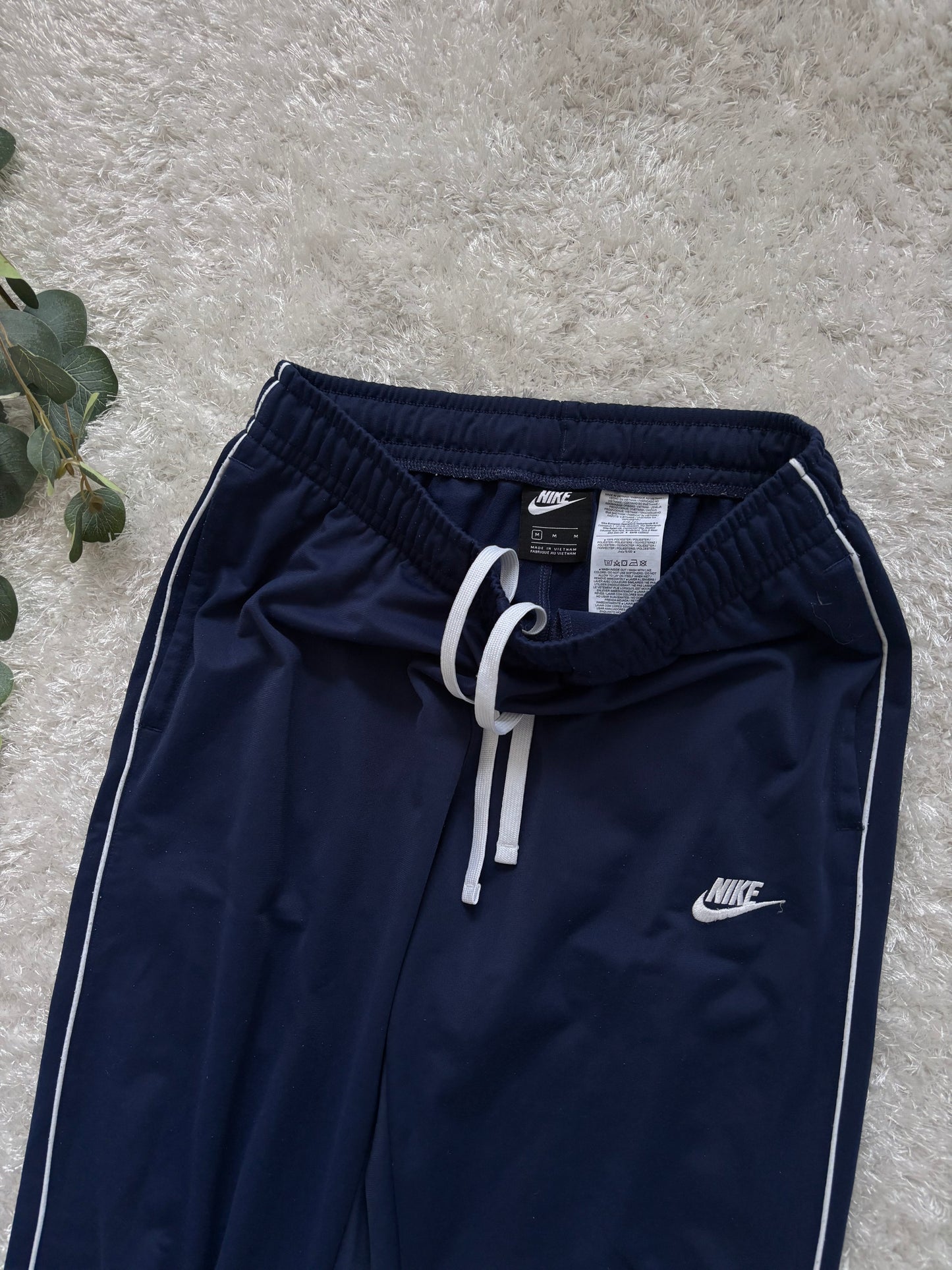 Nike TrackPants