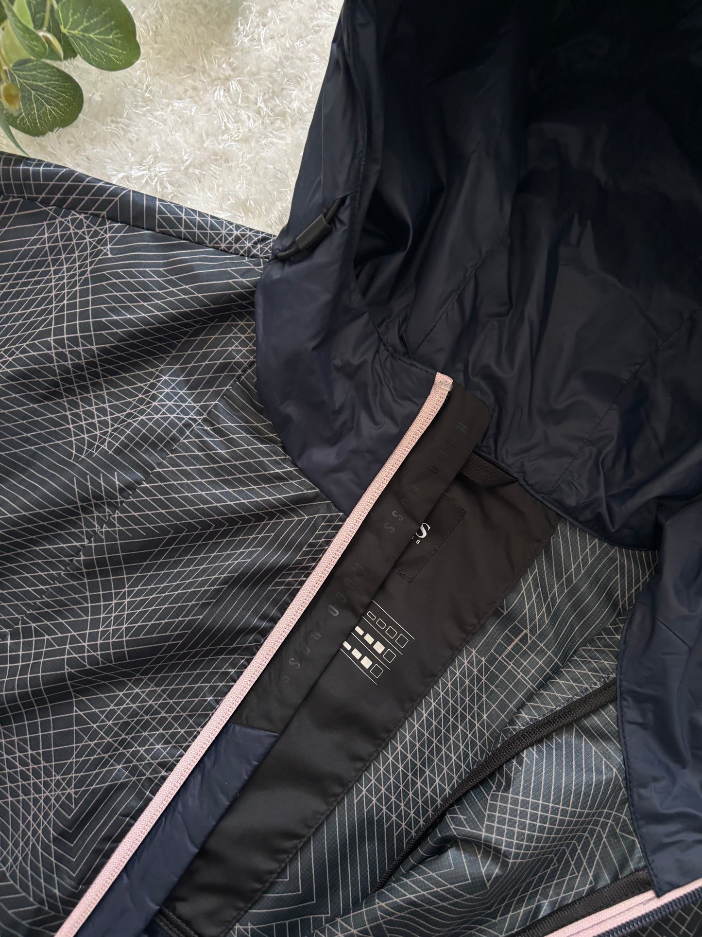 Boss Windbreaker