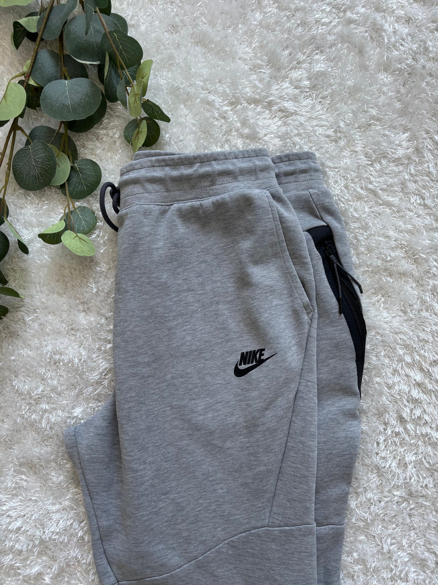 Nike Tech Fleece
