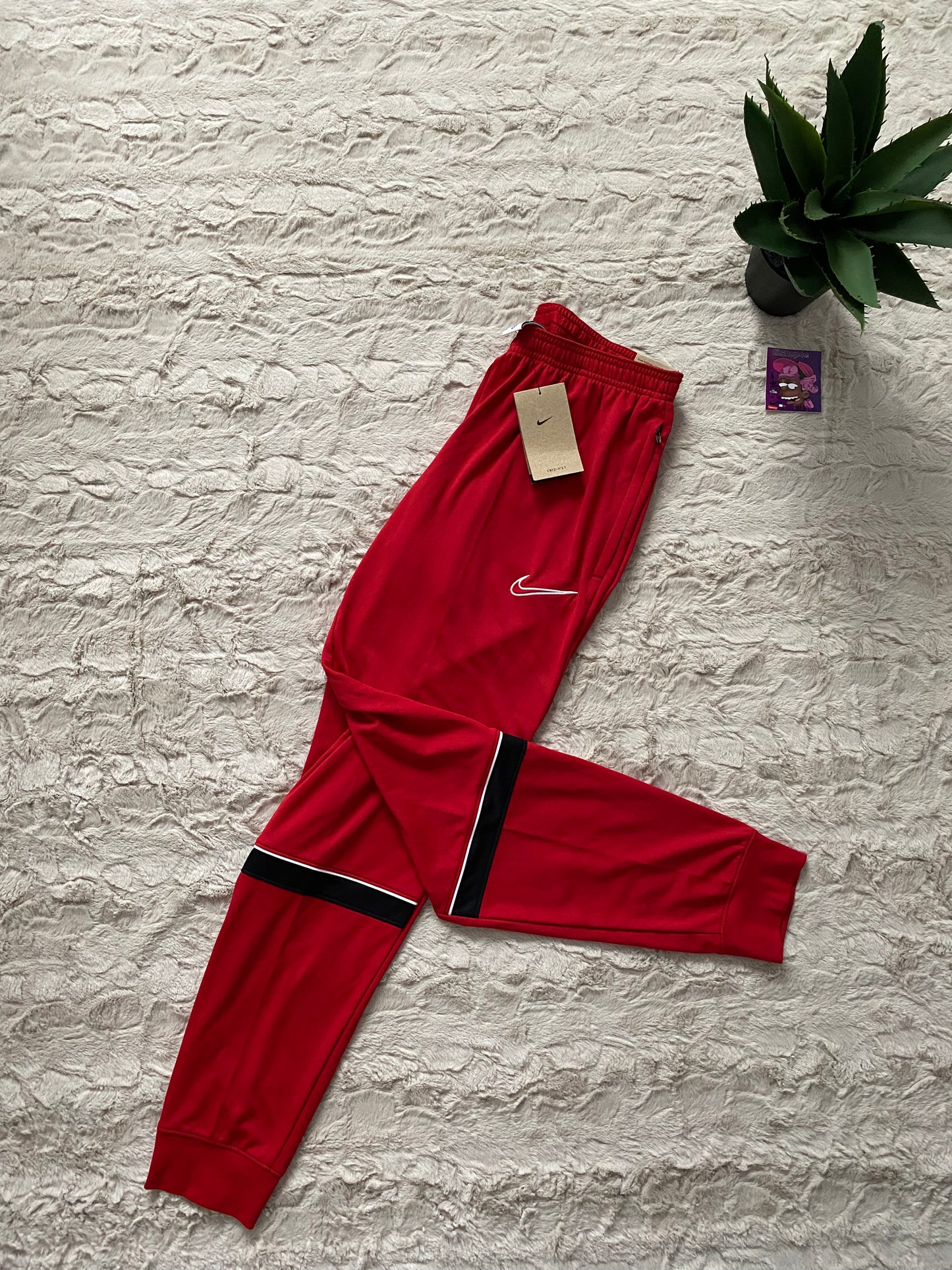 Nike TrackPants