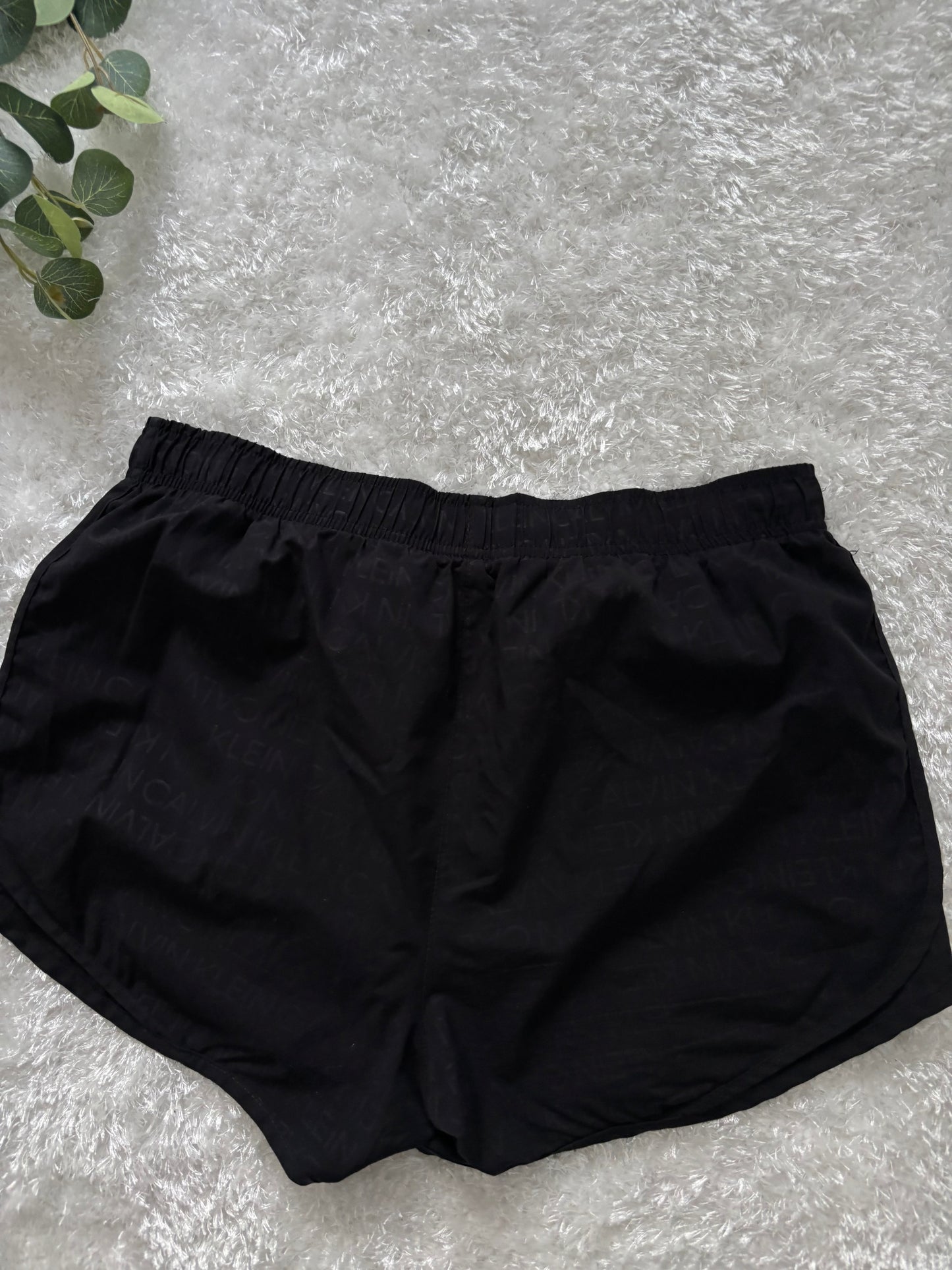 Calvin Klein Shorts (Дамско)