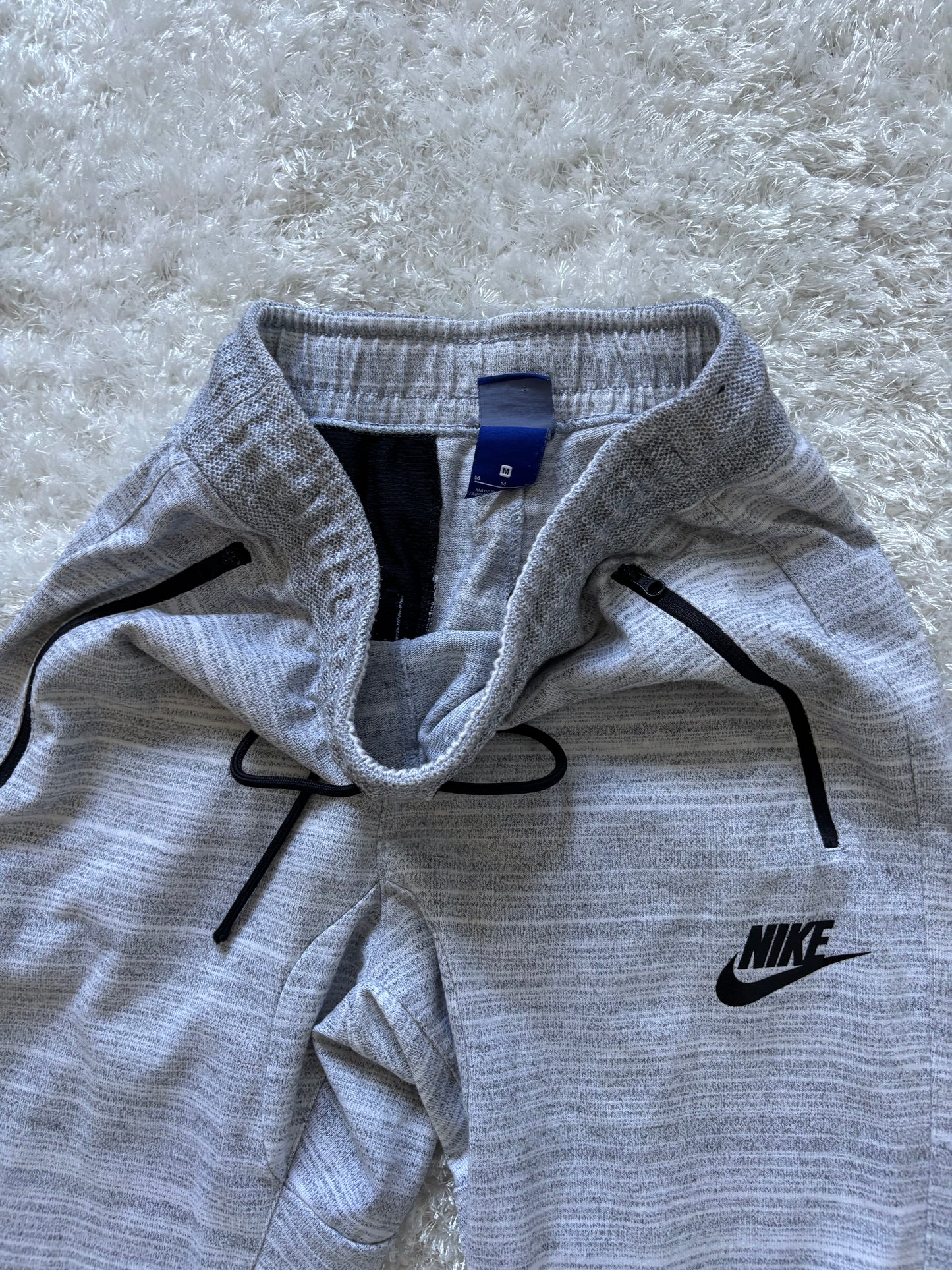 Nike TrackPants