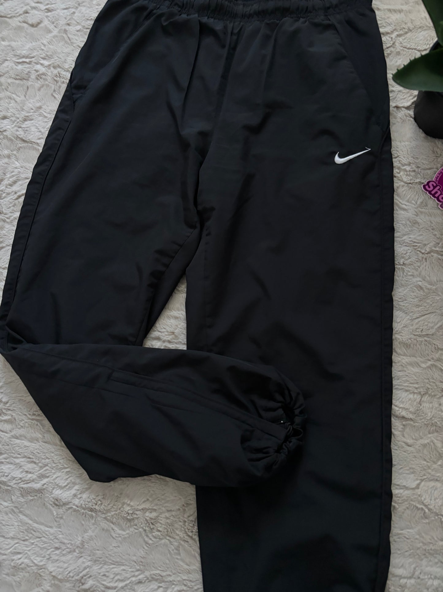 Nike TrackPants
