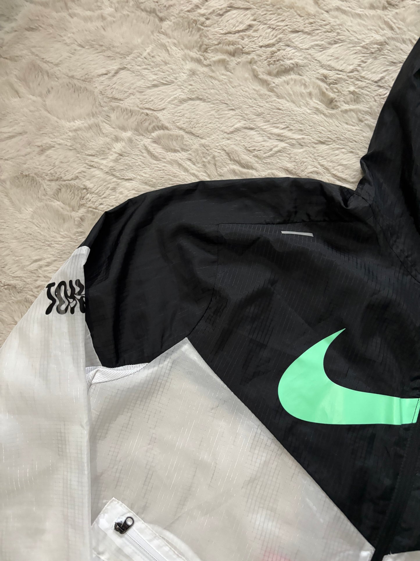 Nike Windbreaker Running