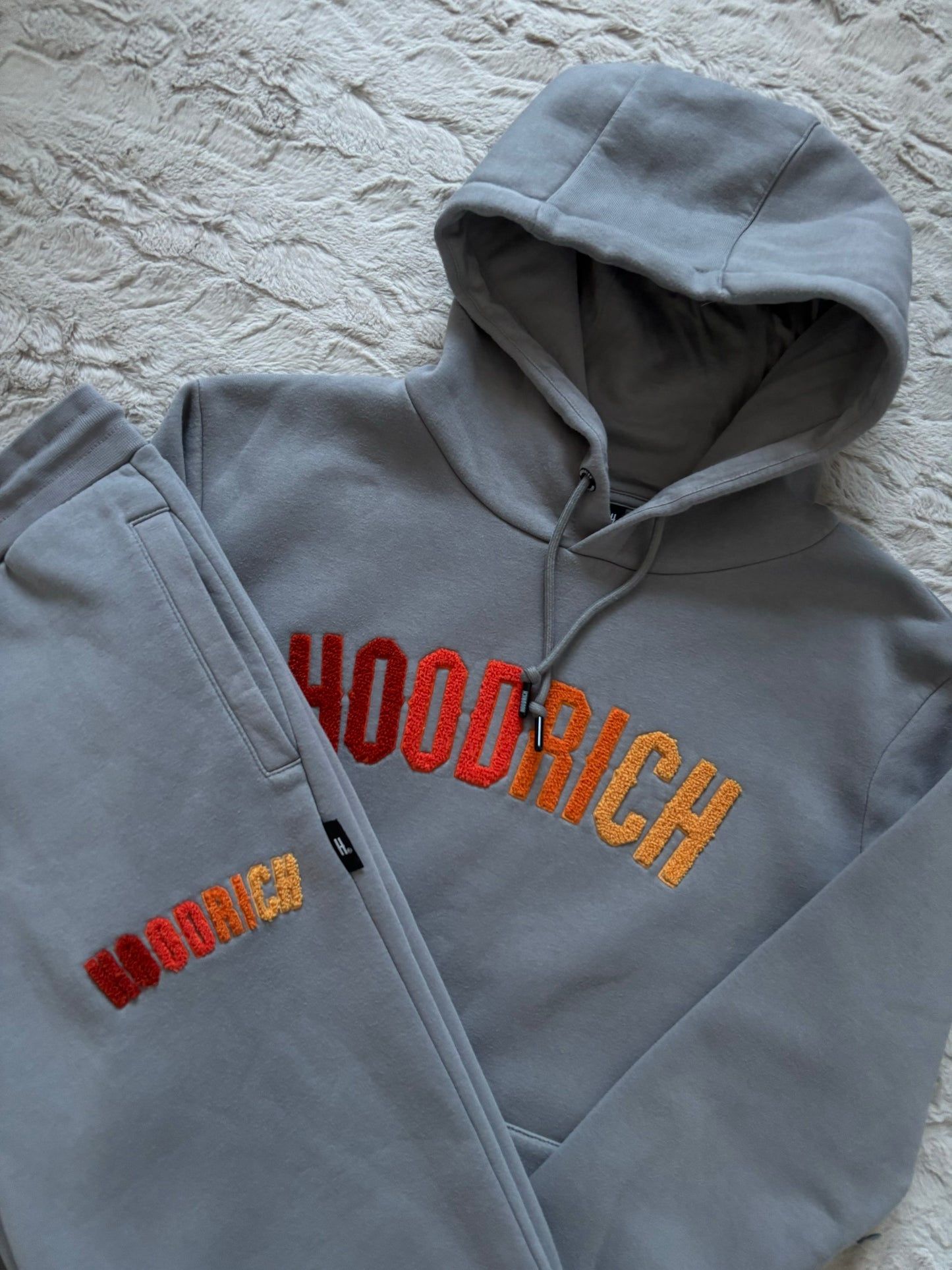 HOODRICH Set