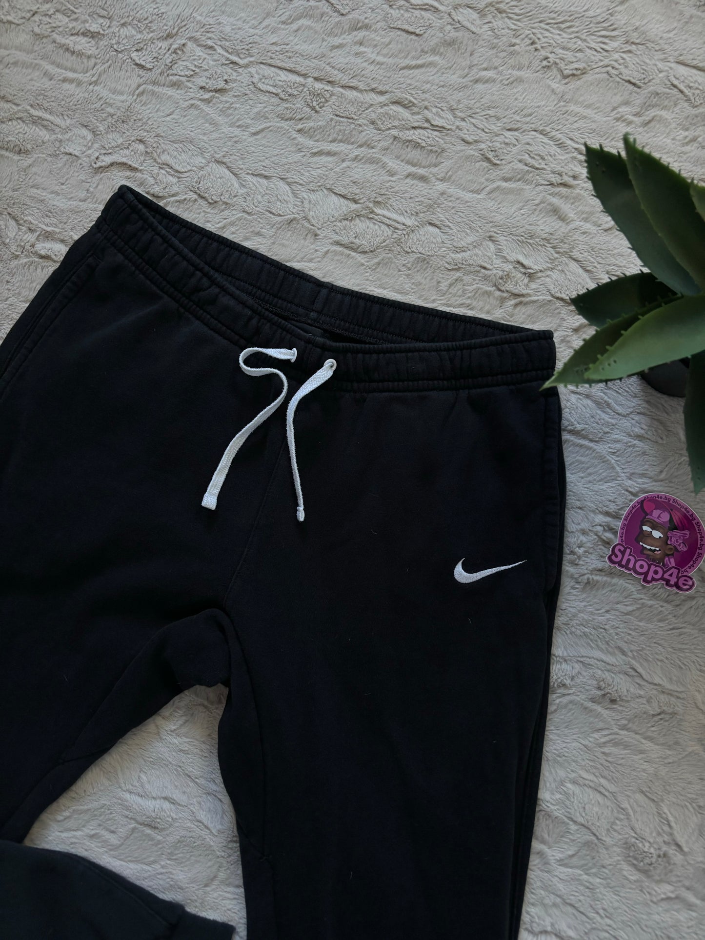 Nike TrackPants