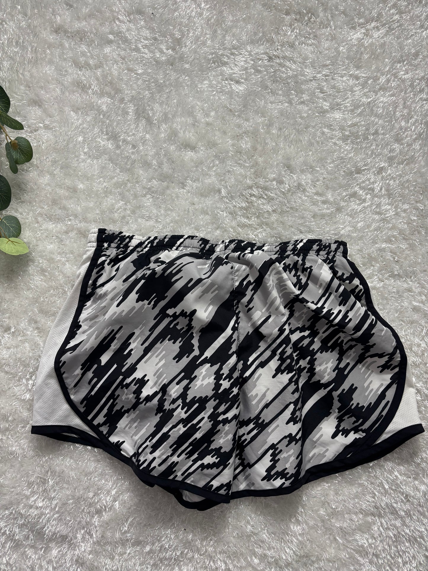 Nike Shorts (Дамско)