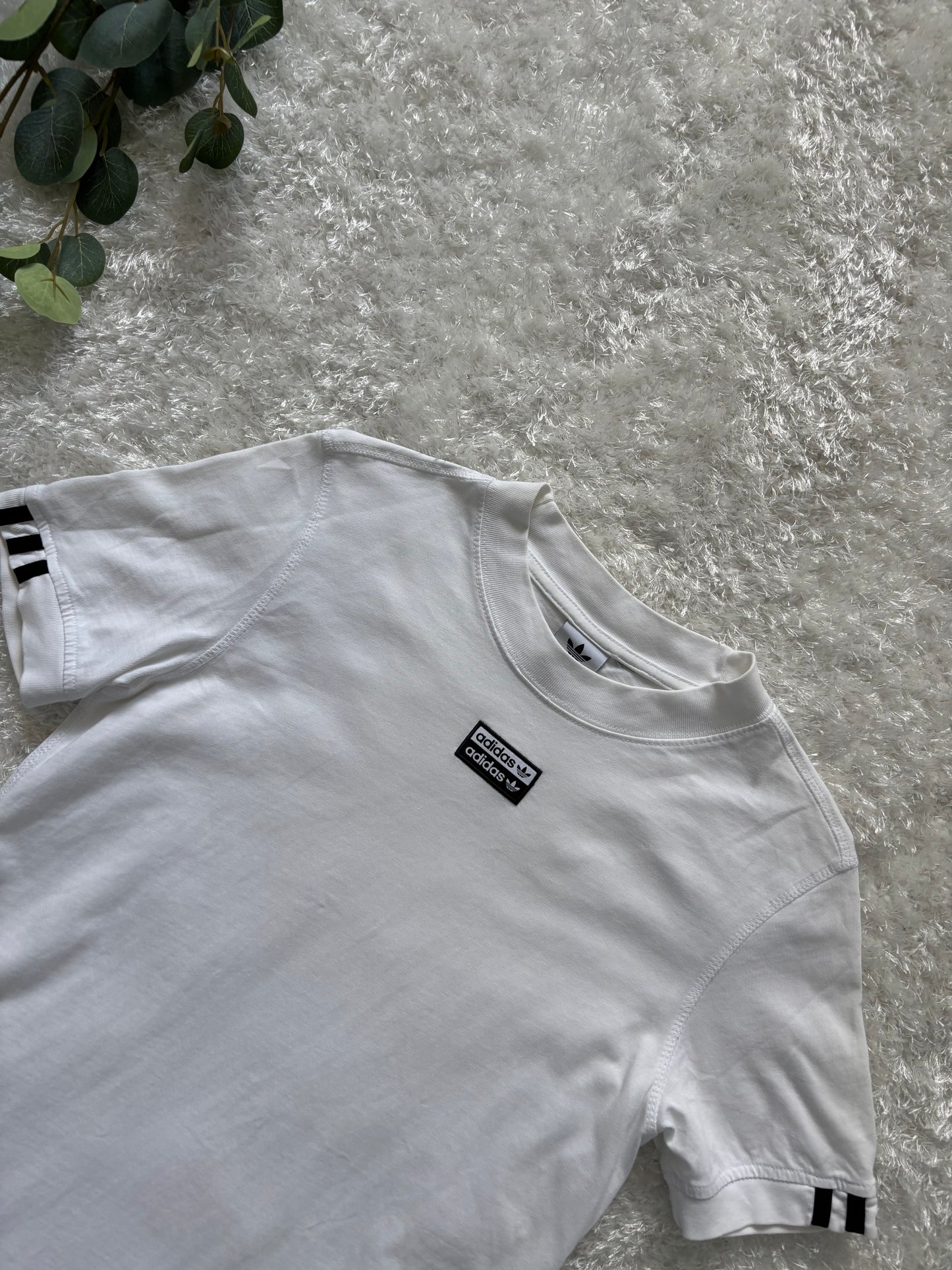 Adidas T-Shirt
