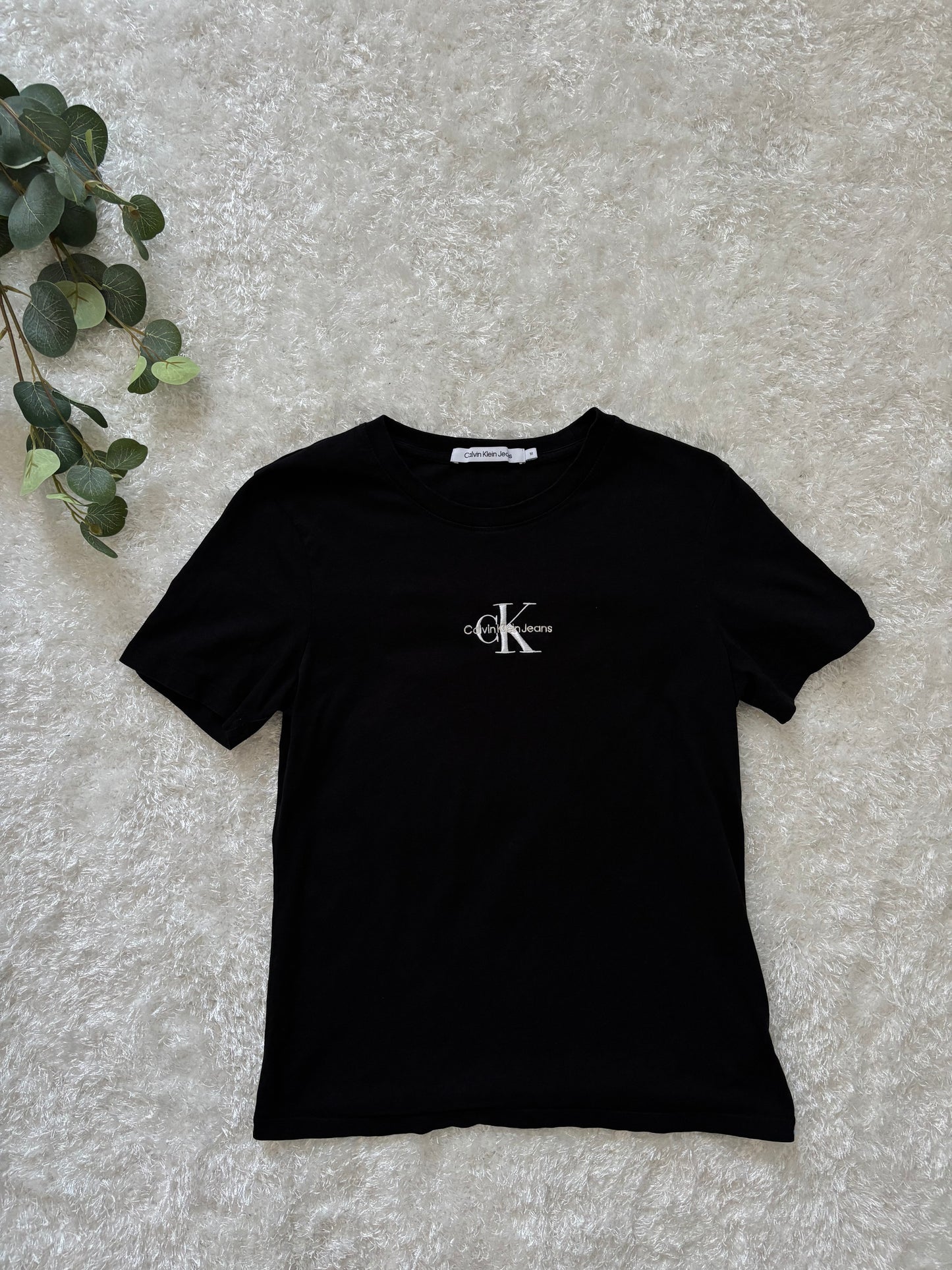 Calvin Klein T-Shirt (Дамско)