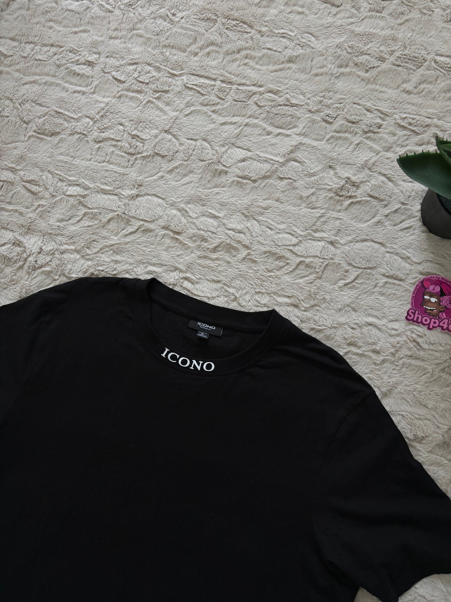 Icono T-Shirt