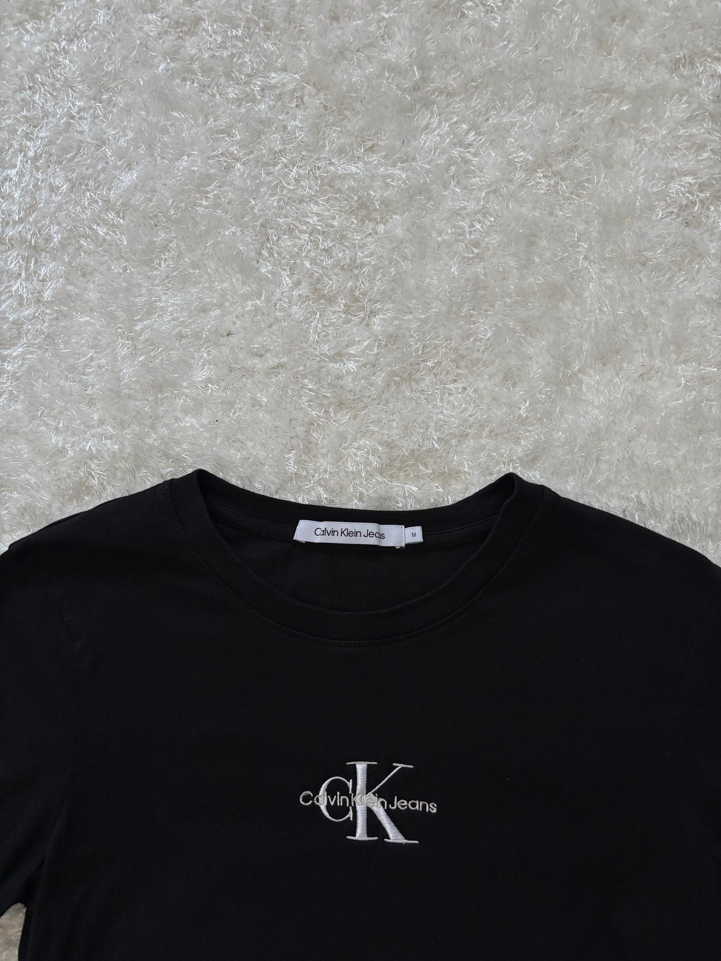 Calvin Klein T-Shirt (Дамско)