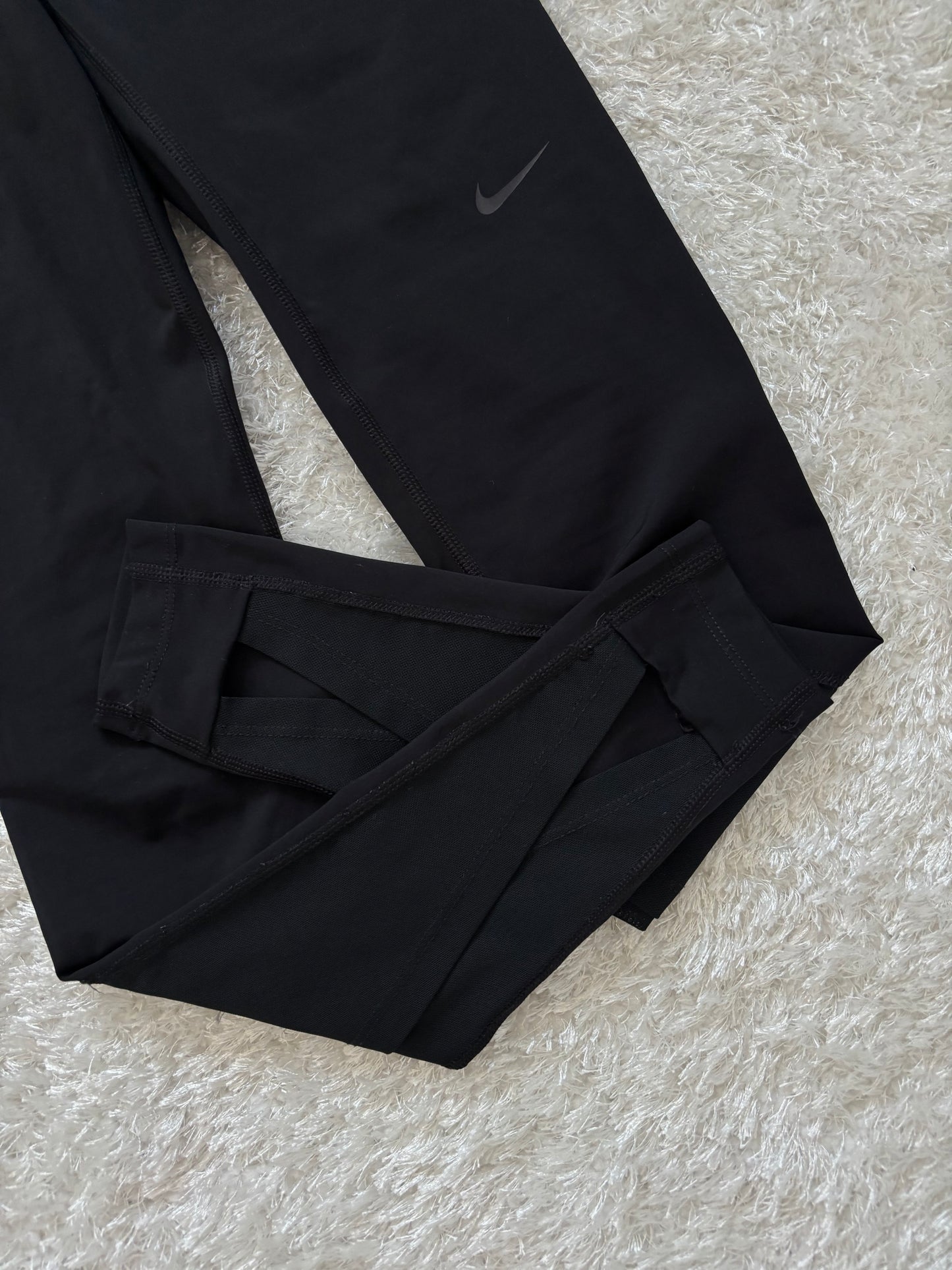 Nike Pro Leggings (Дамско)