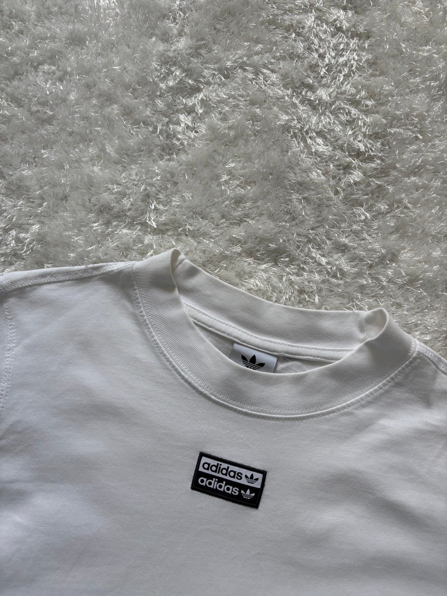 Adidas T-Shirt