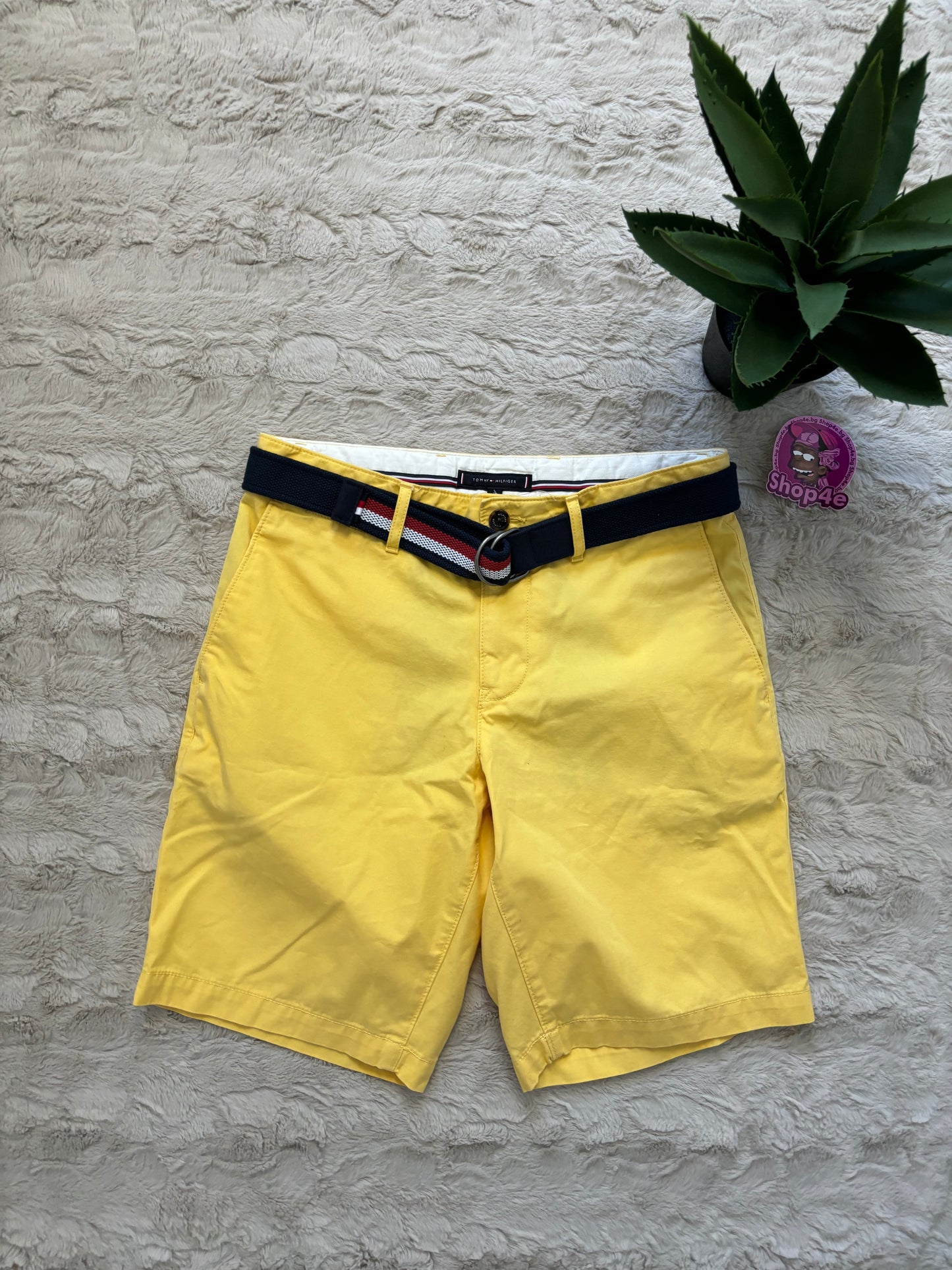 Tommy Hilfiger