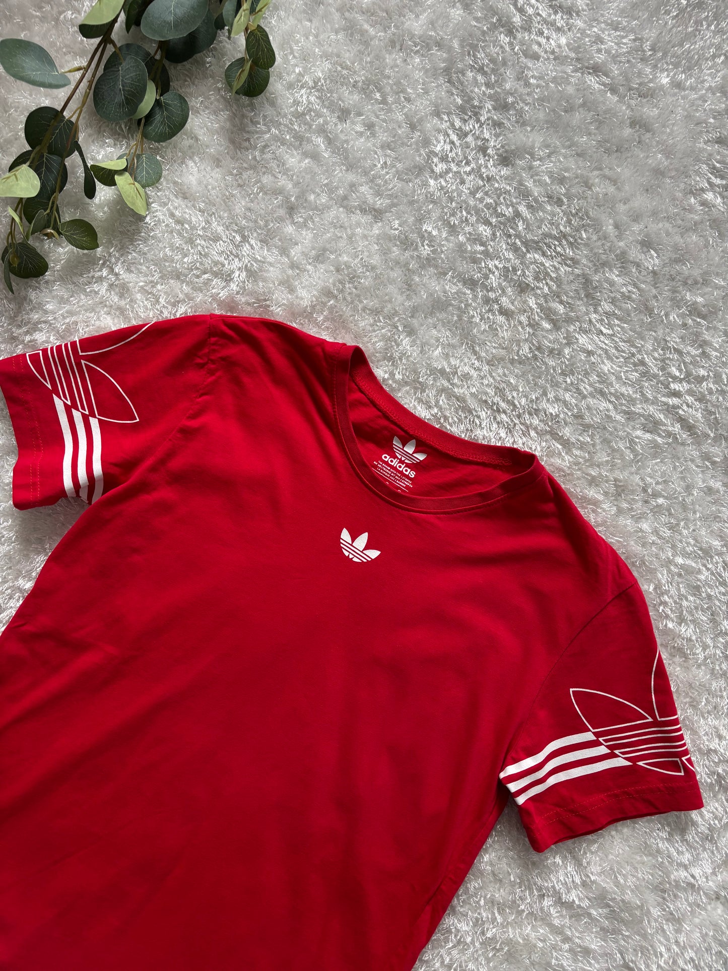 Adidas T-Shirt