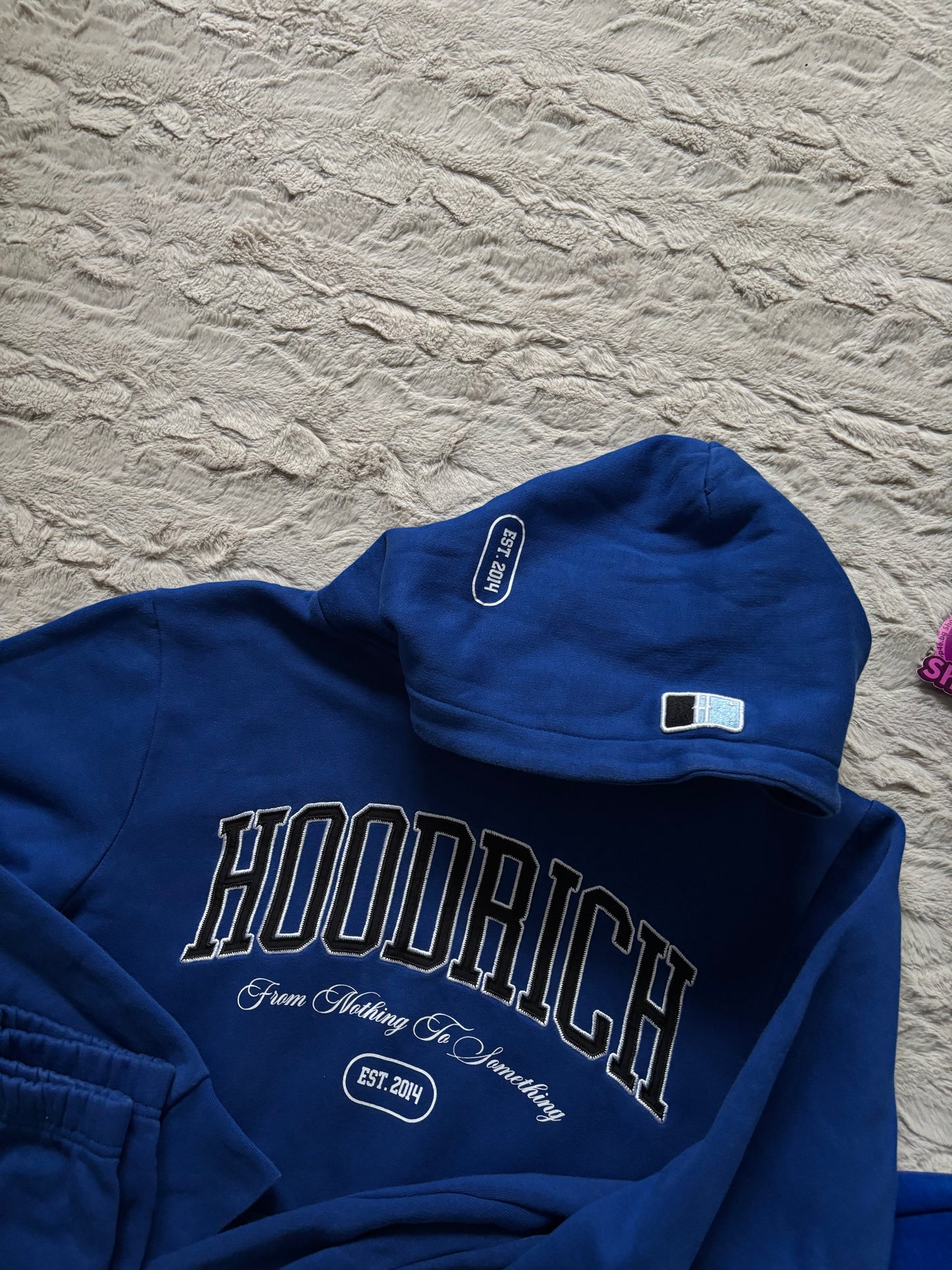 HOODRICH Set
