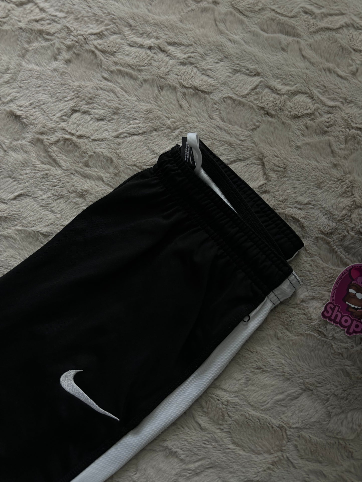 Nike TrackPants