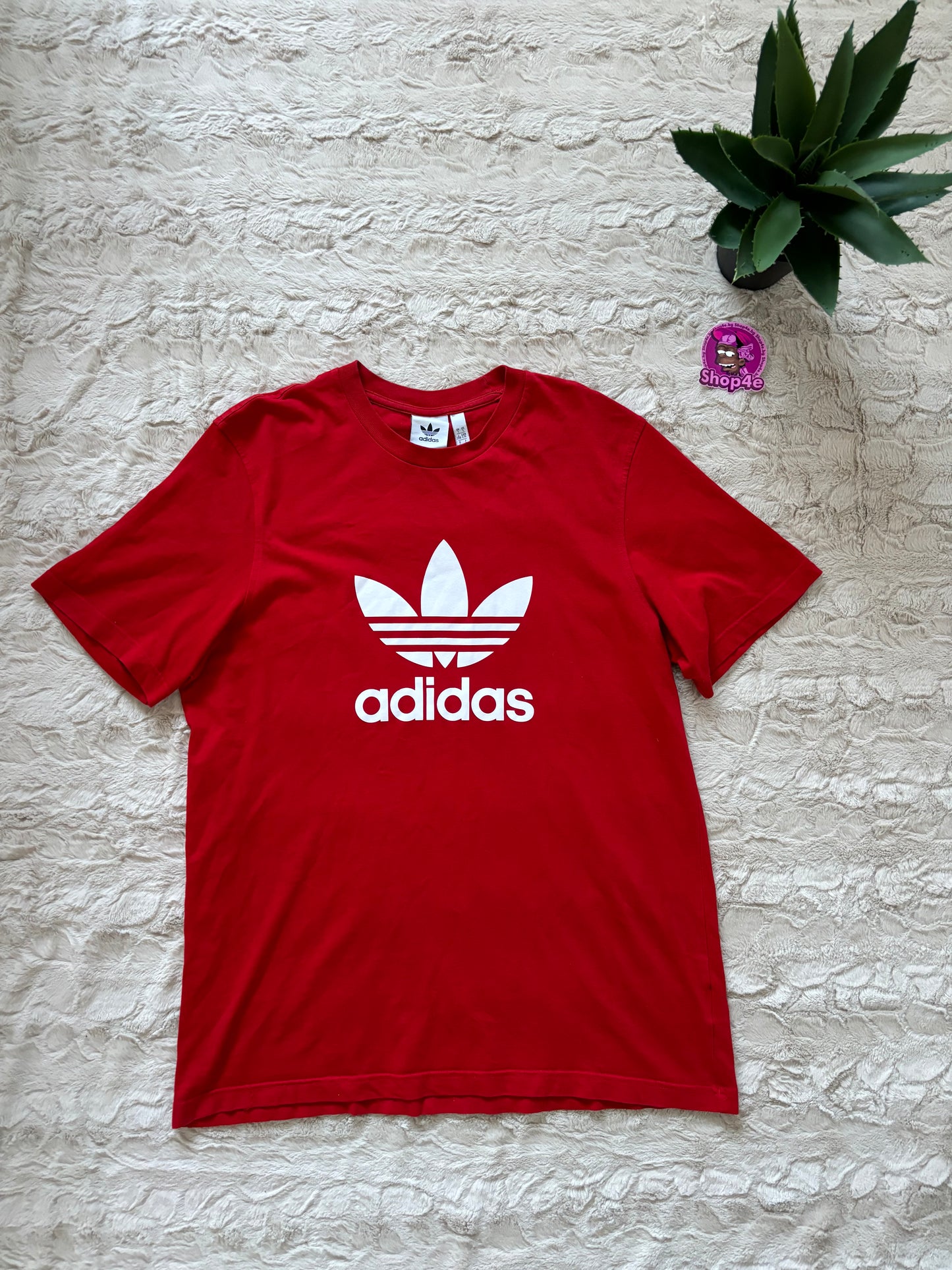 Adidas T-Shirt