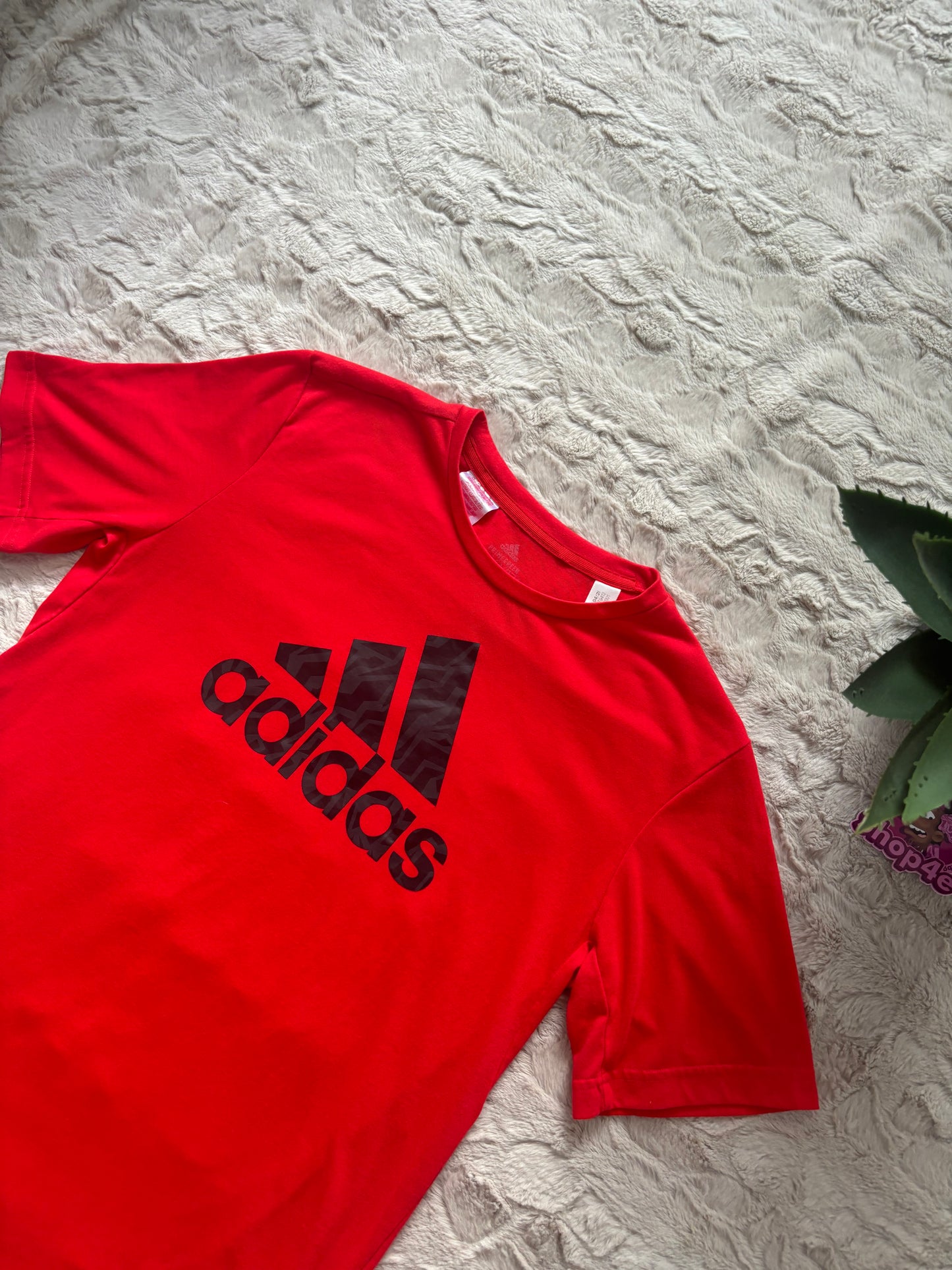 Adidas T-Shirt