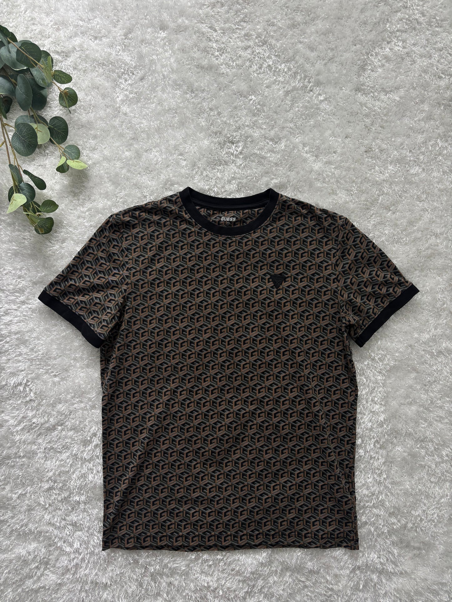 Guess T-Shirt