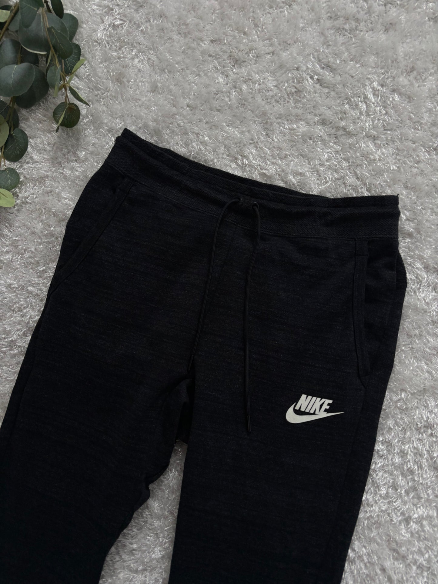 Nike TrackPants