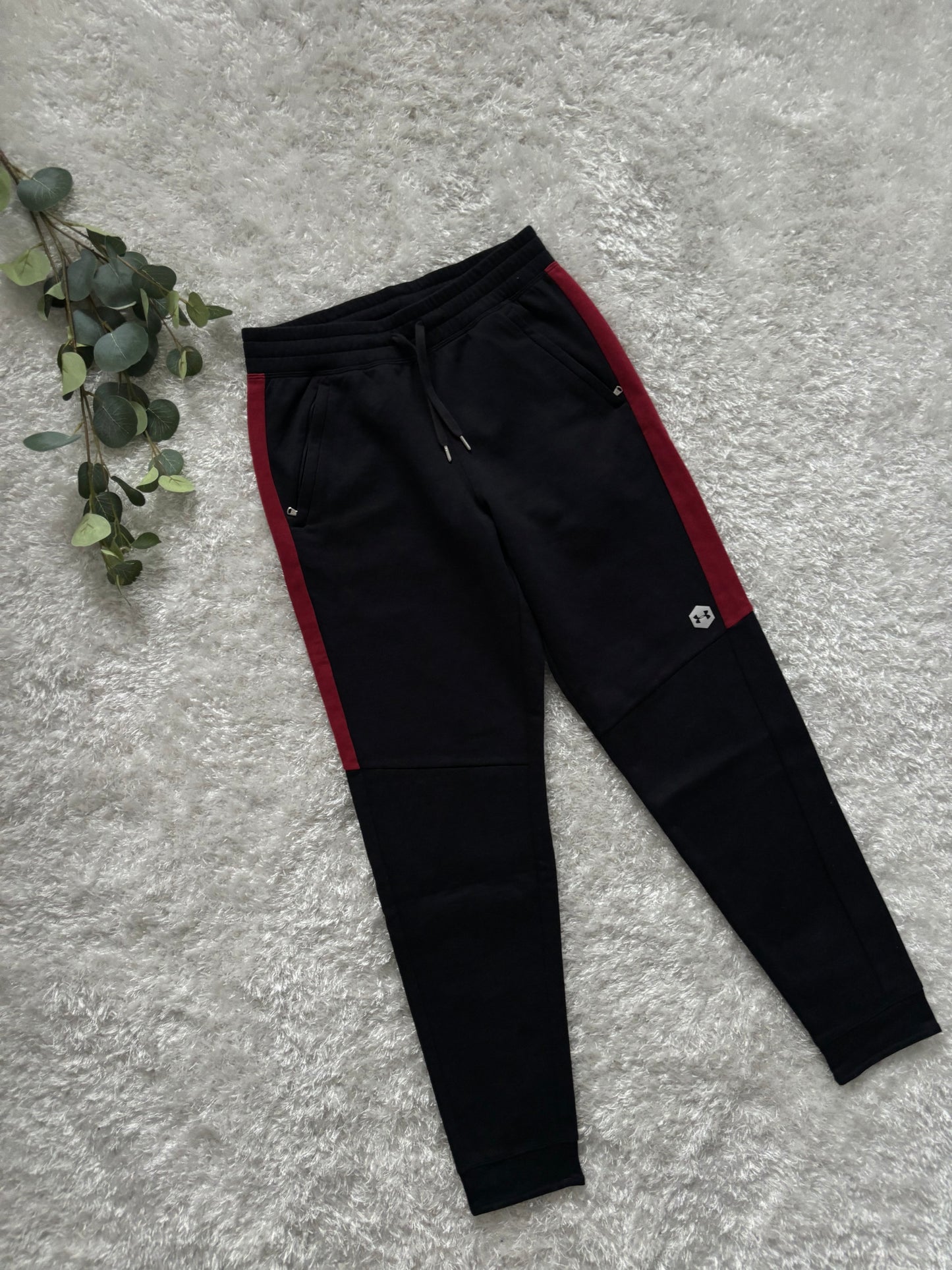 Under Armour TrackPants