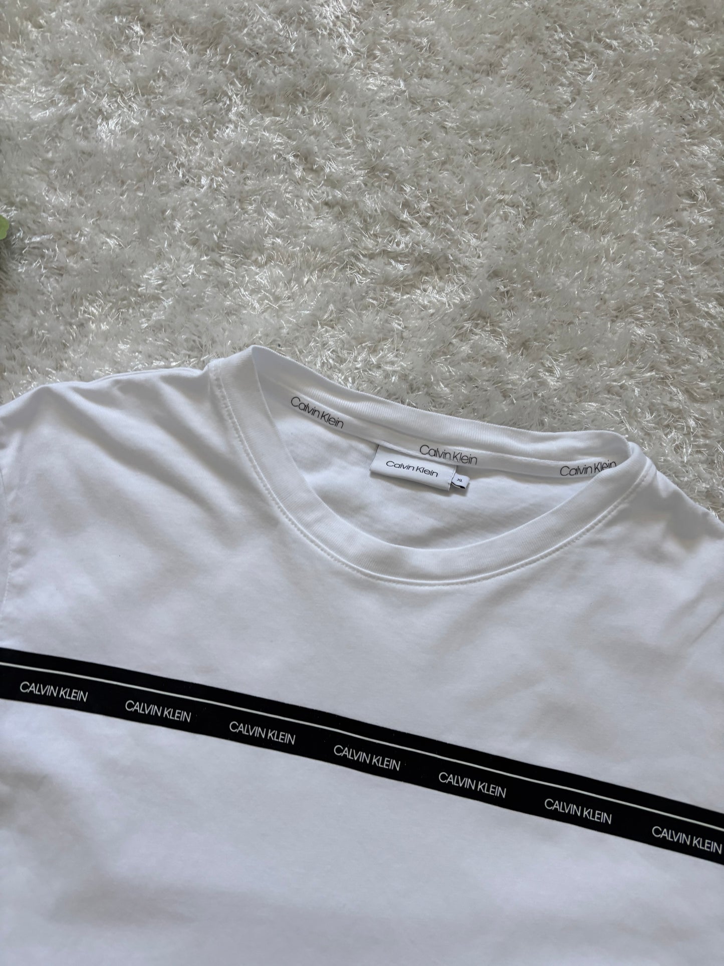 Calvin Klein T-Shirt