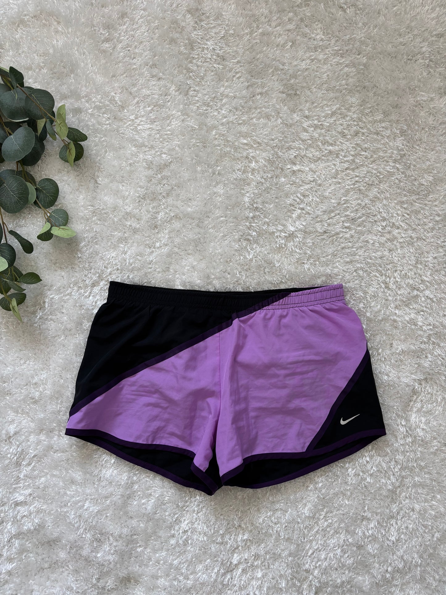 Nike Shorts (Дамско)