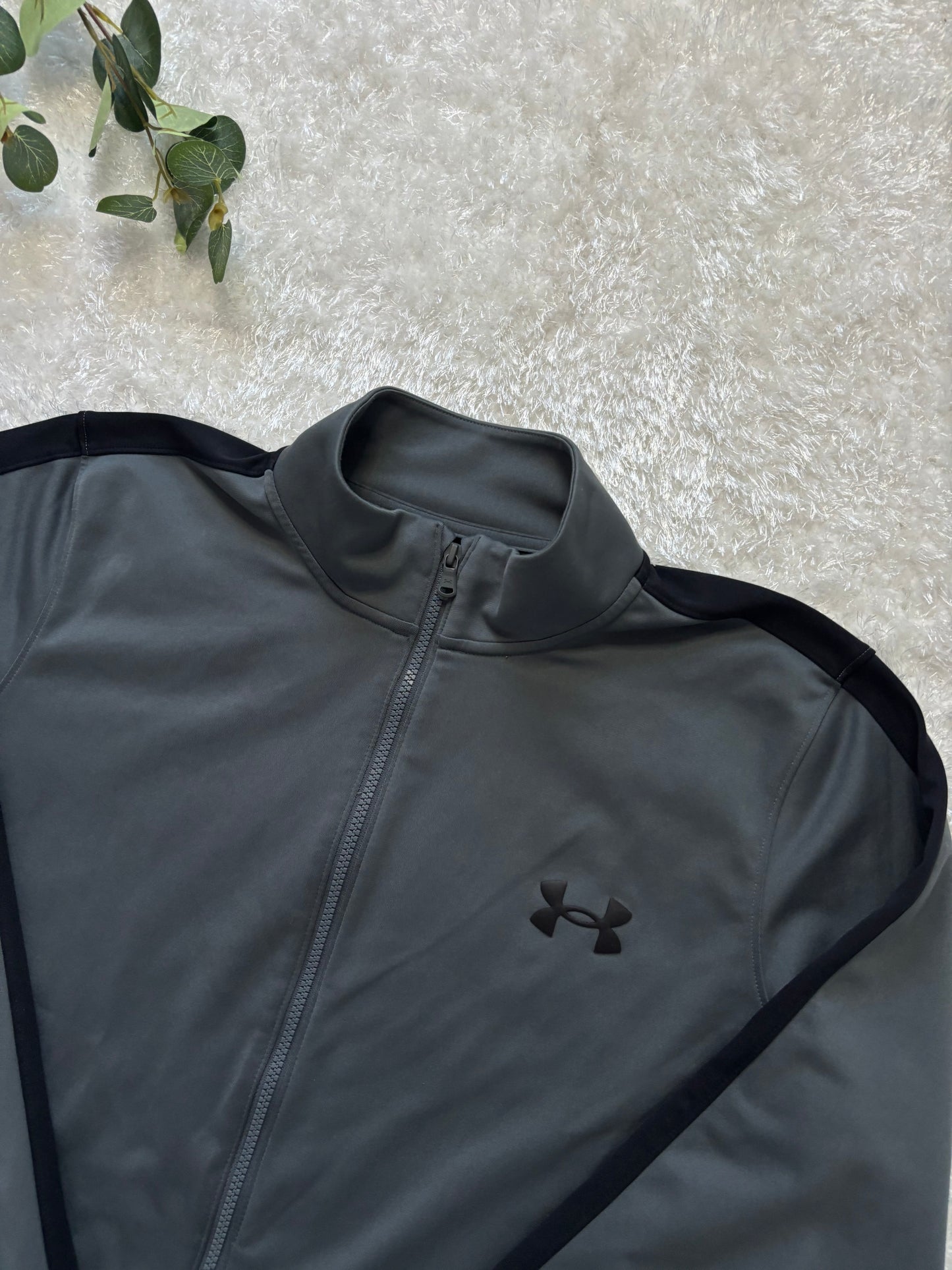 Under Armour Zip-Up