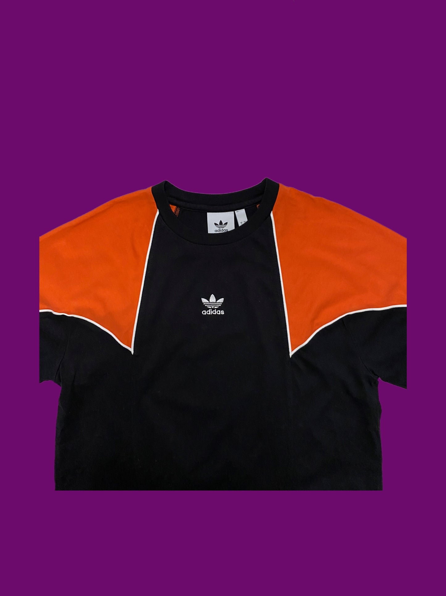 Adidas T-Shirt