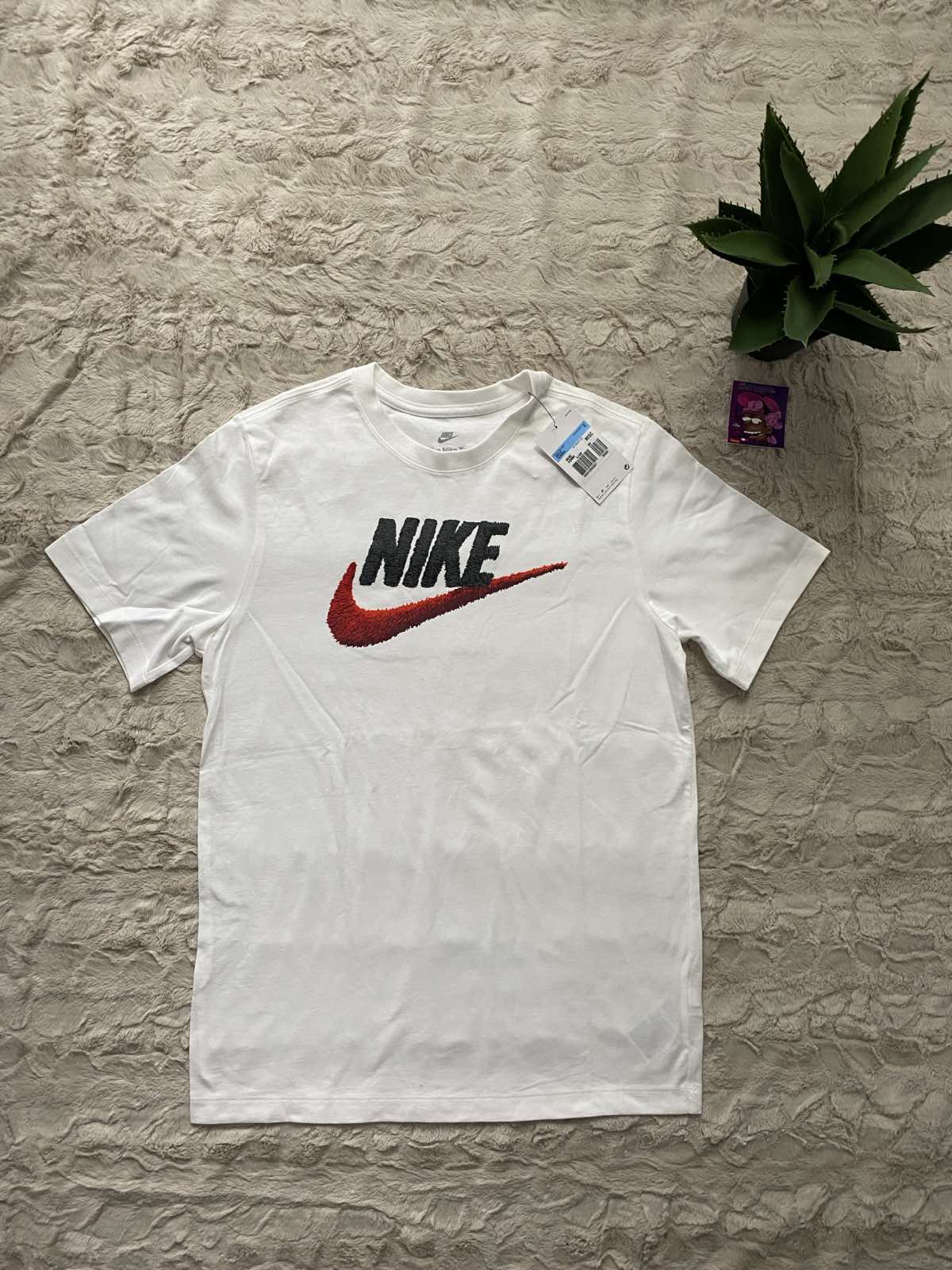 Nike T-Shirt