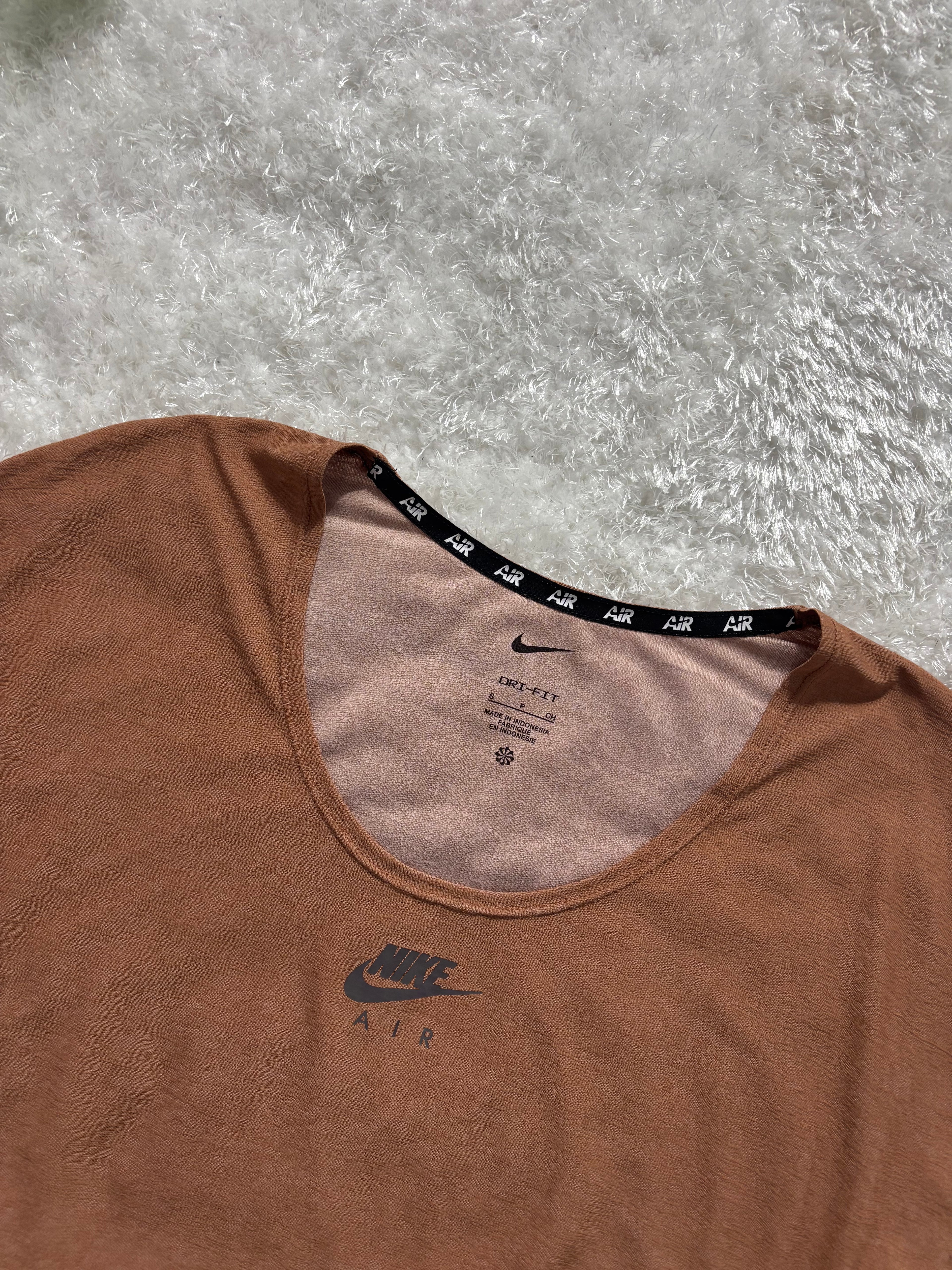 Nike T-Shirt (Дамско)