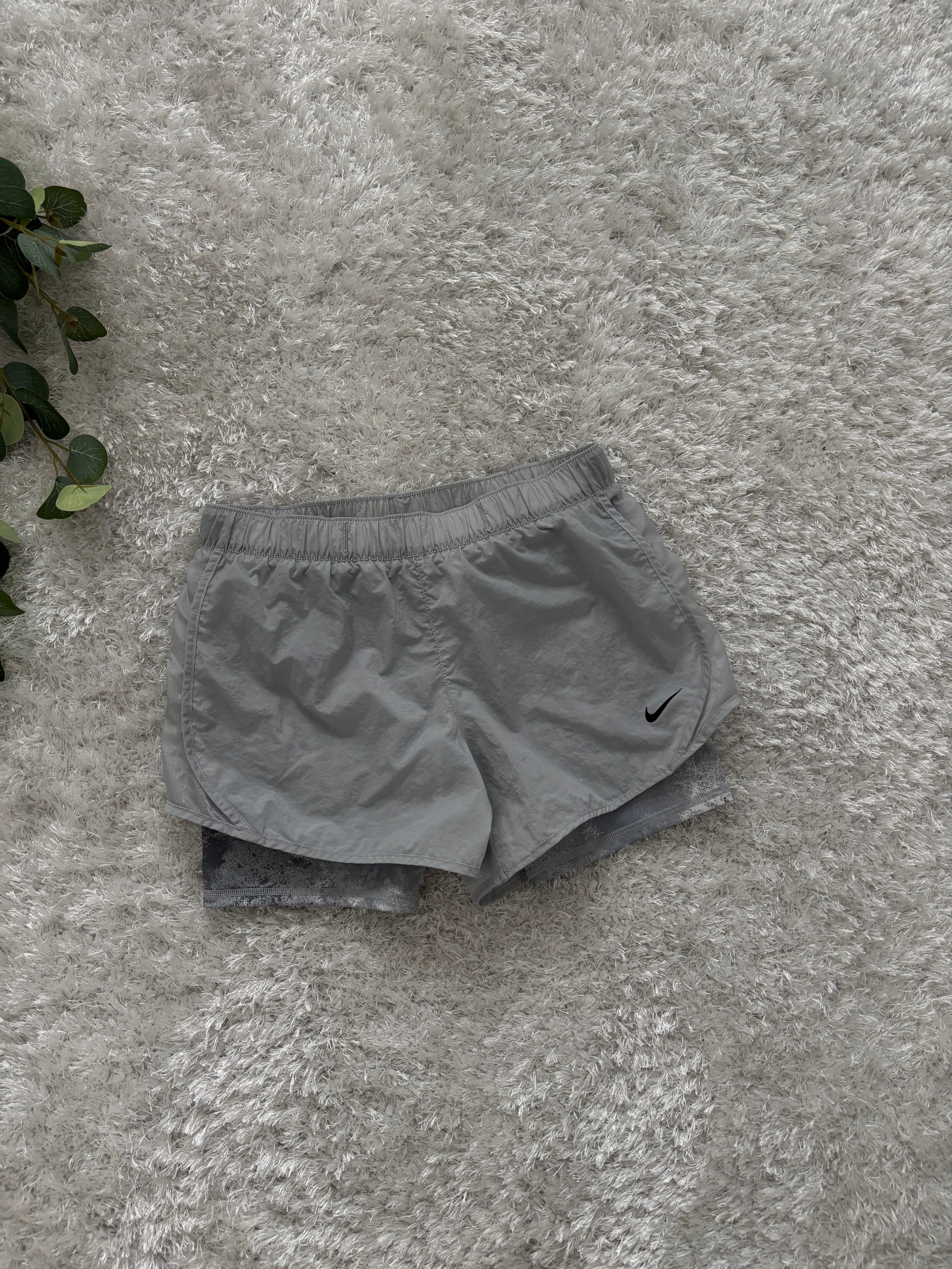 Nike Shorts With Leggings (Дамско)