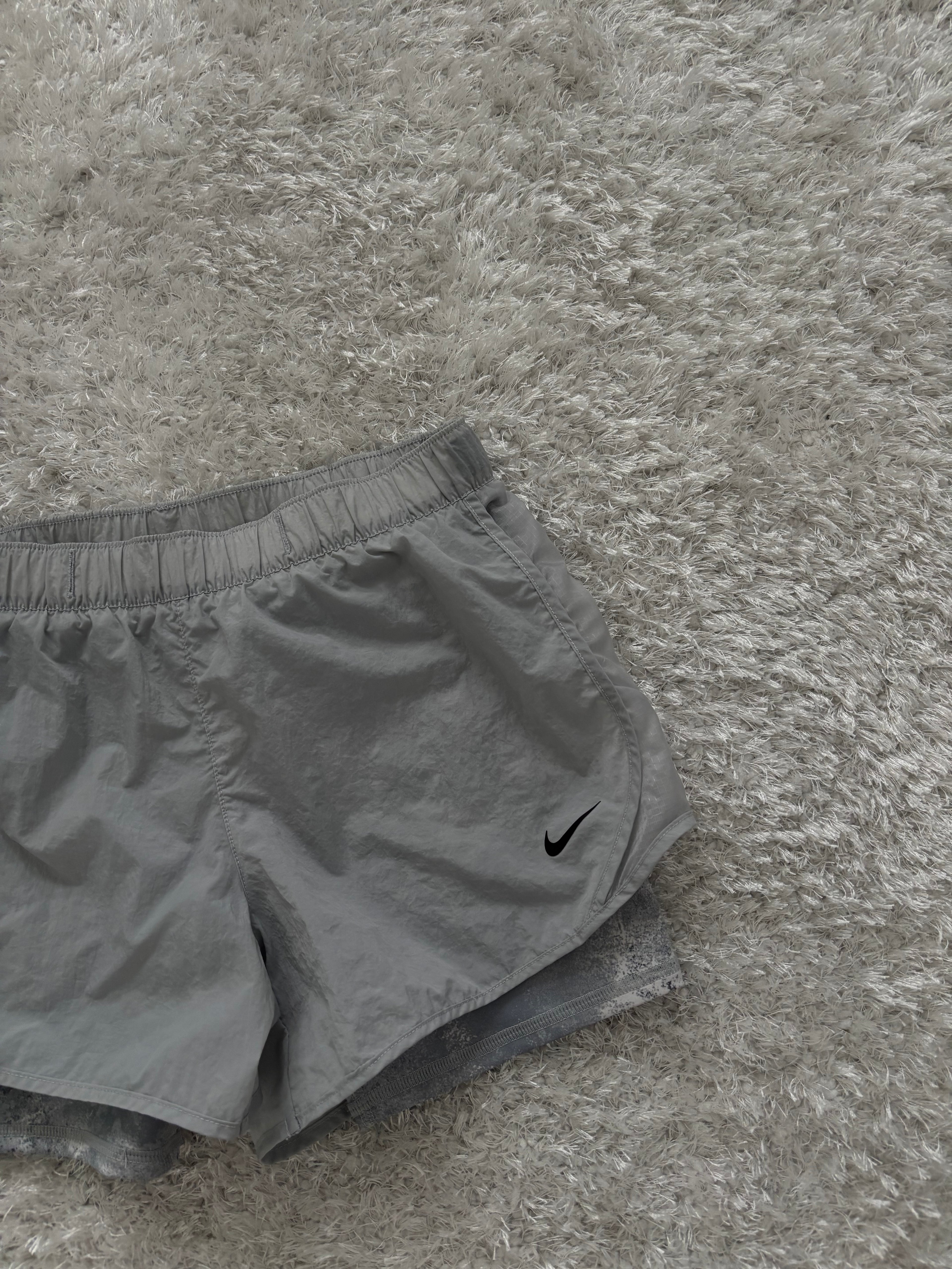Nike Shorts With Leggings (Дамско)