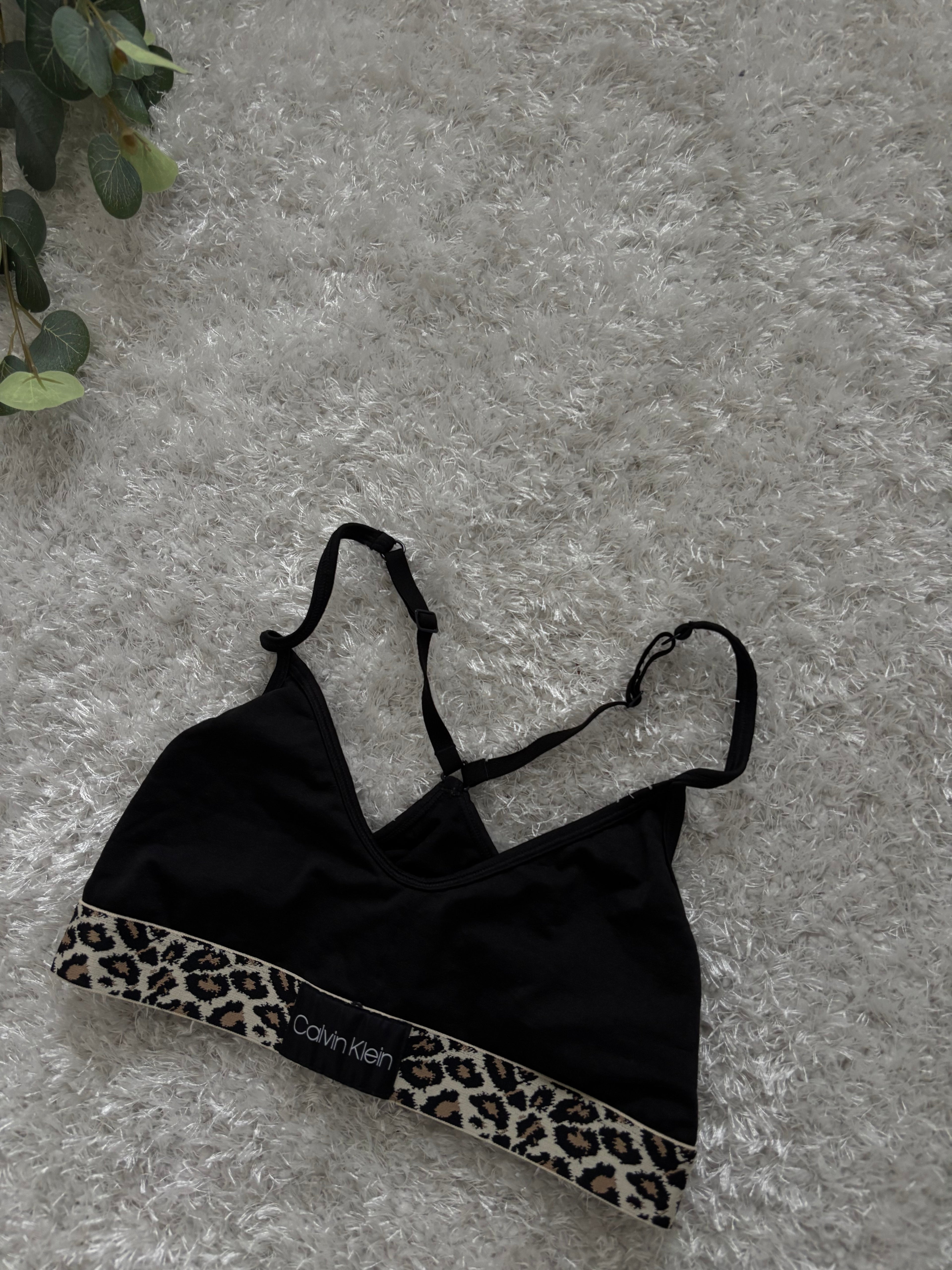 Calvin Klein (Дамско) (ХС)
