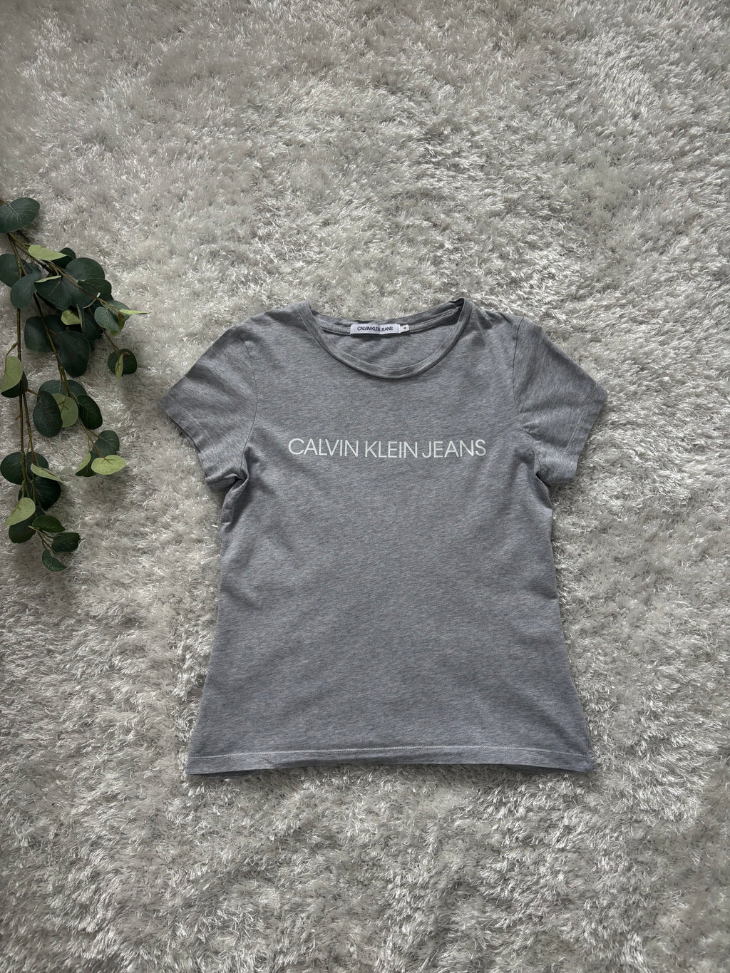 Calvin Klein T-Shirt (Дамско)