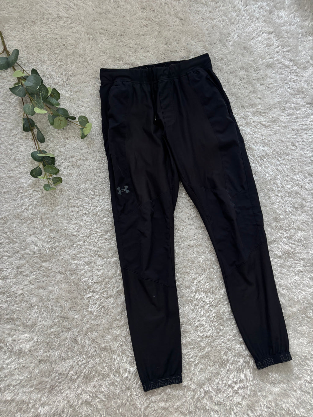 Under Armour TrackPants