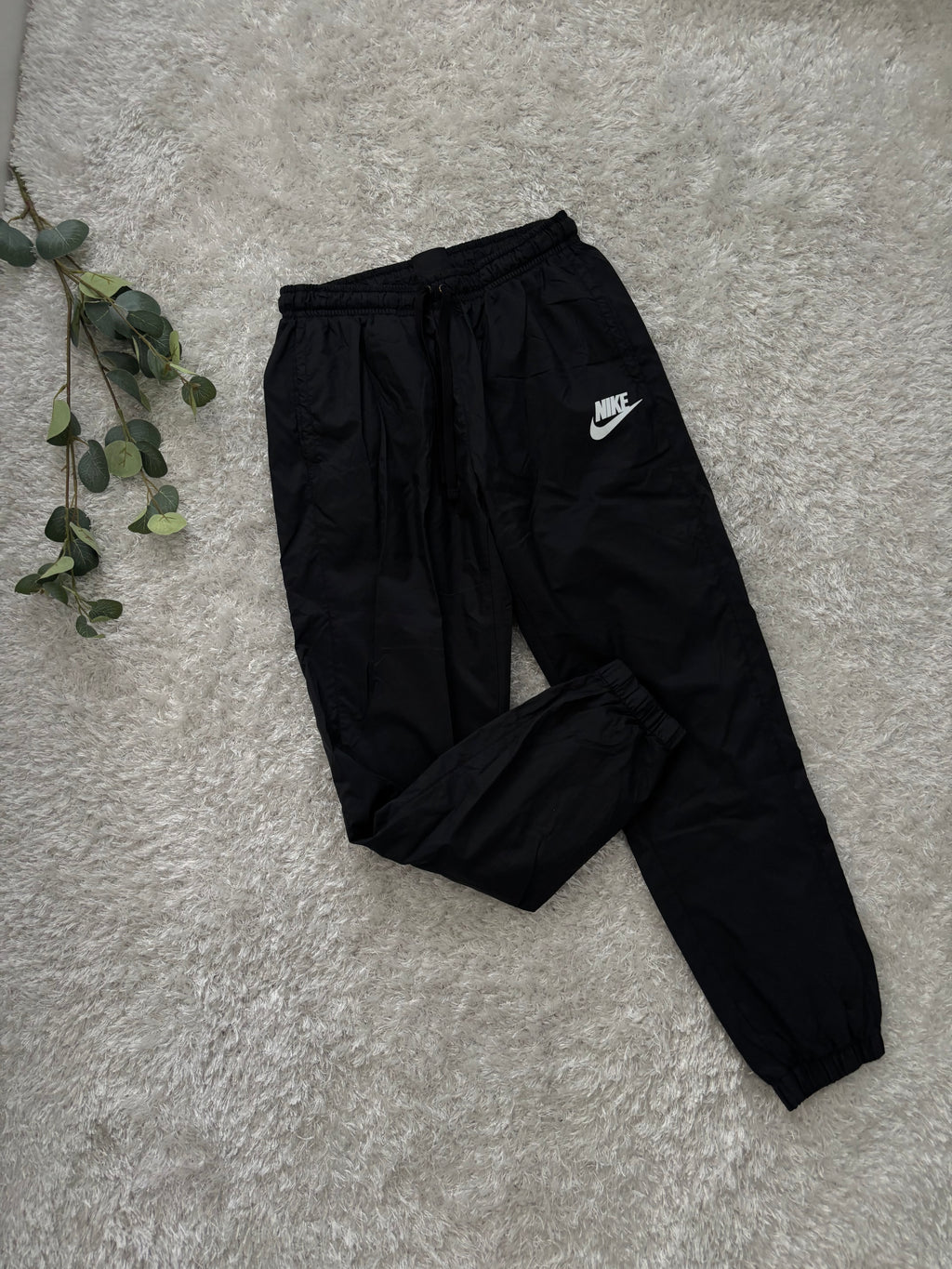 Nike TrackPants