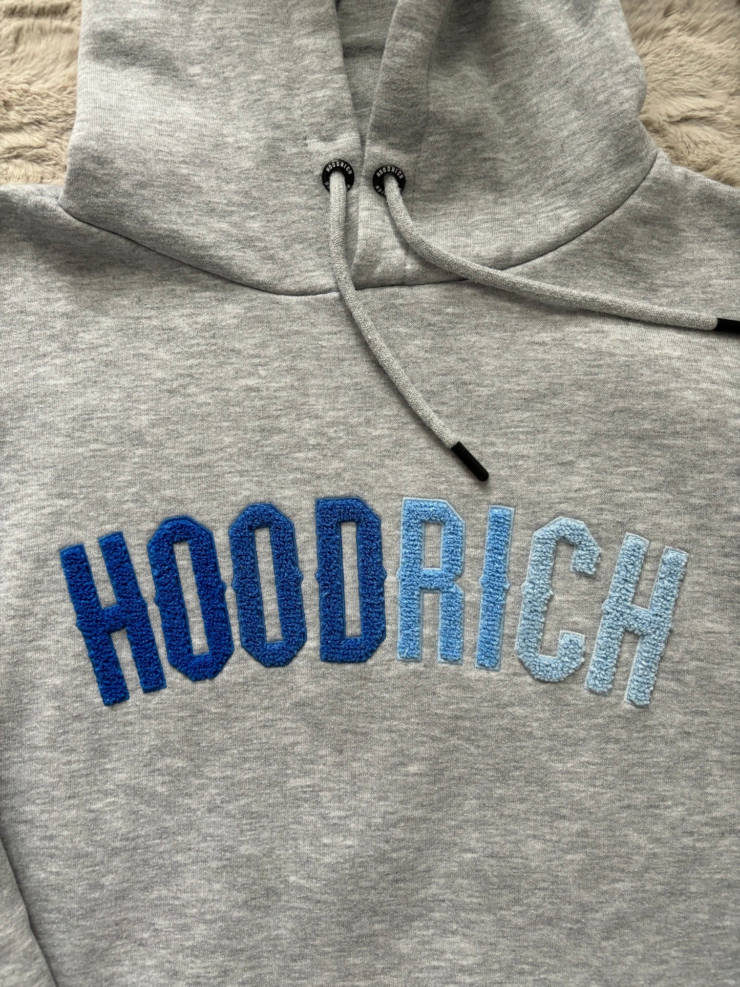 HOODRICH Set