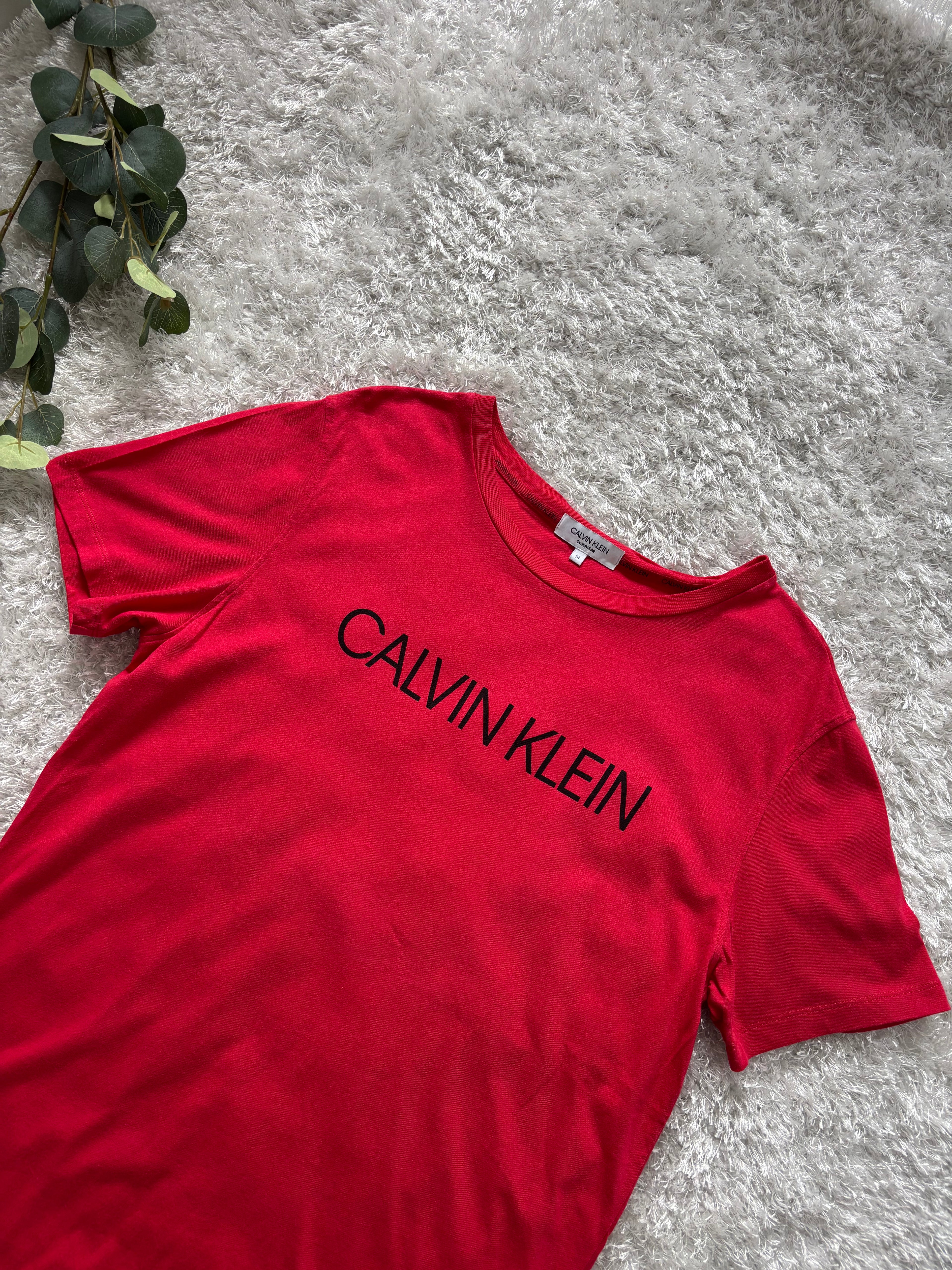 Calvin Klein T-Shirt
