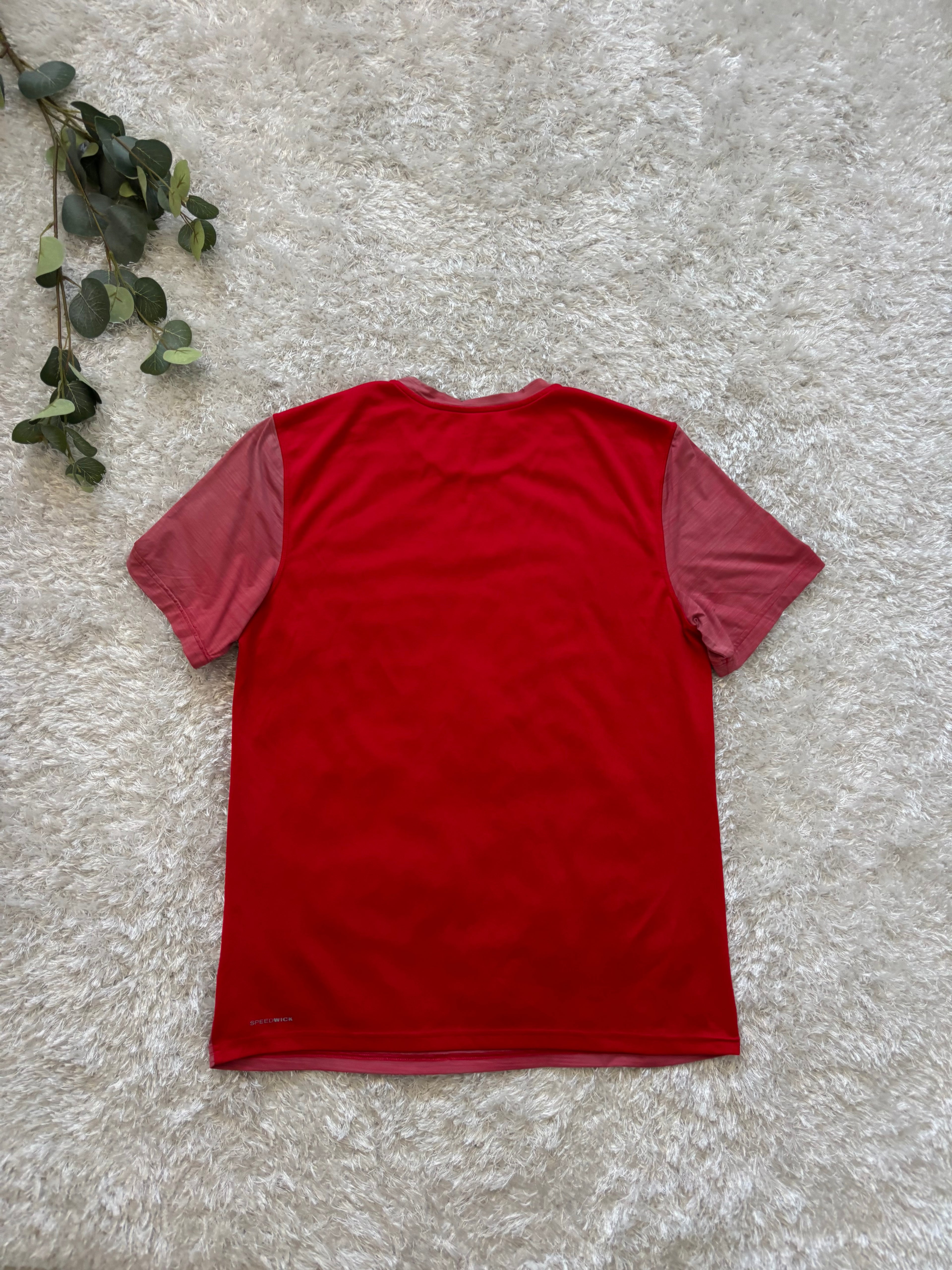 Reebok T-Shirt